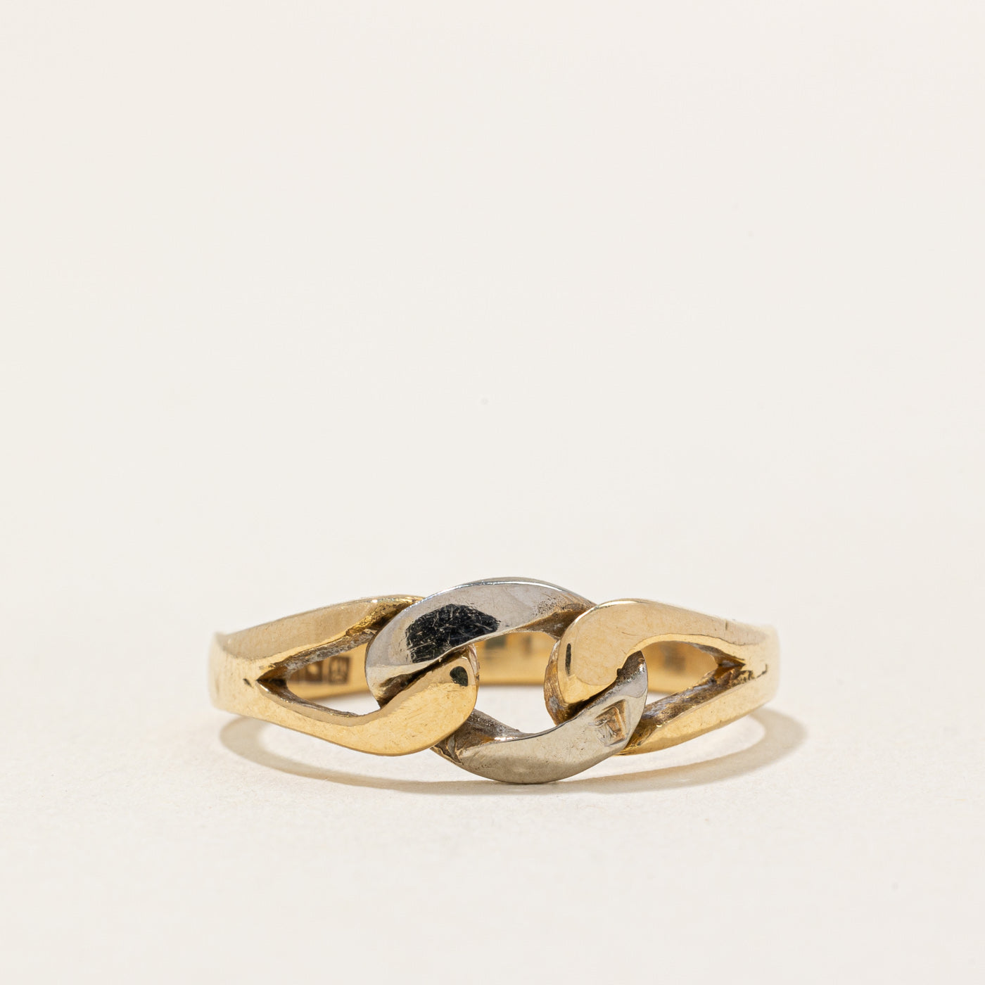 Bague égyptienne à maillons en or bicolore 18 carats | Taille 8,75 |