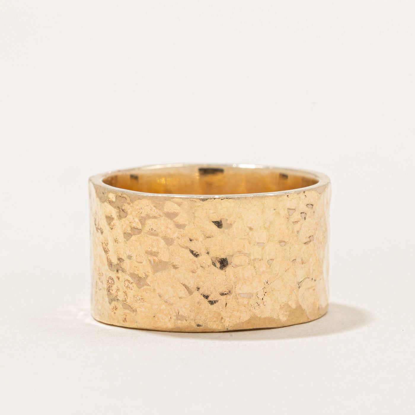 10k Yellow Gold Hammered Finish Ring | SZ 8 |