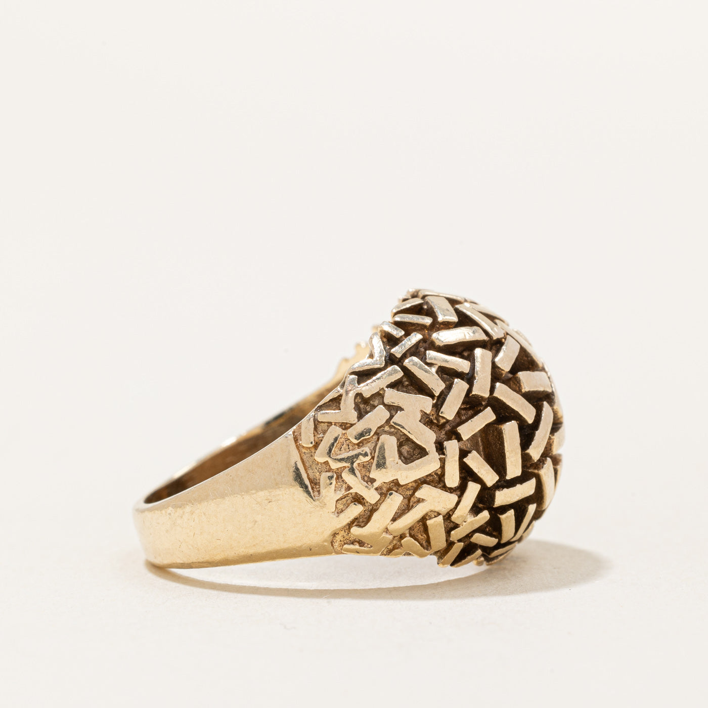 10k Yellow Gold Dome Ring | SZ 7 |