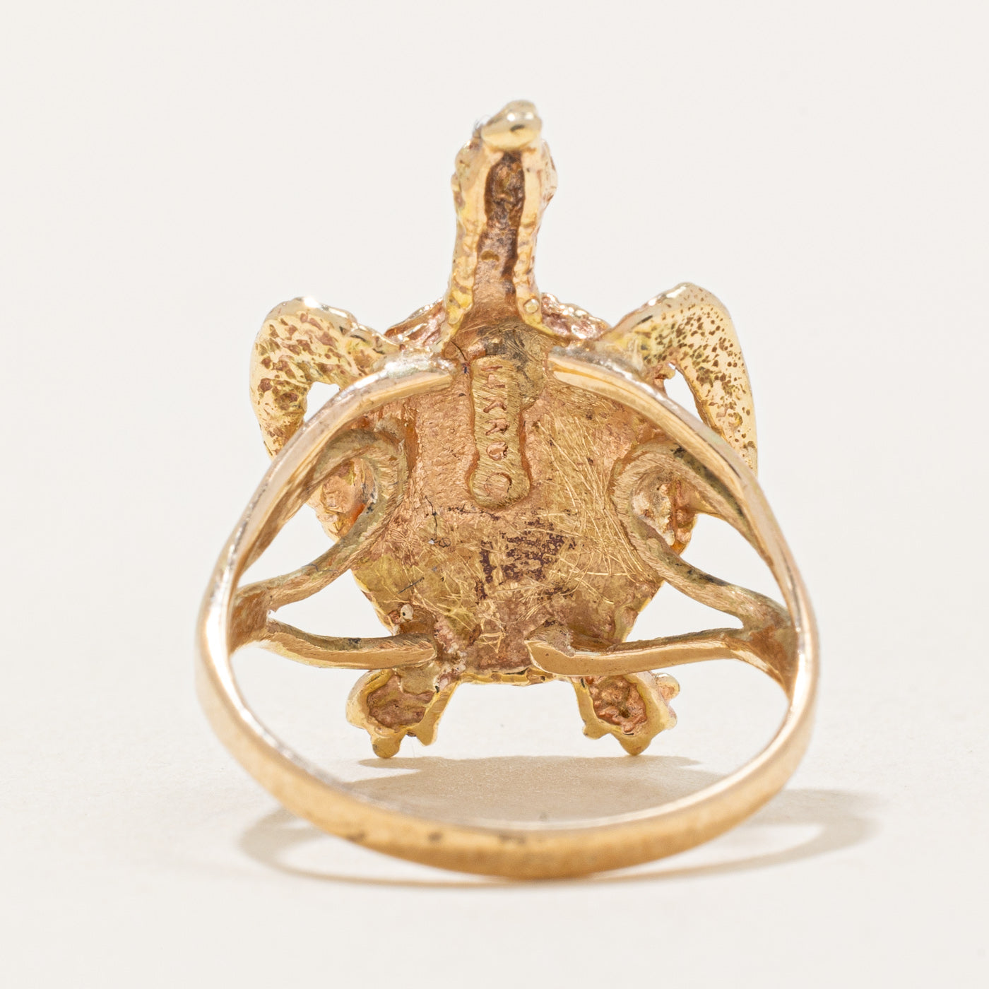 Bague tortue en or jaune 10 carats | Taille 4,5 |