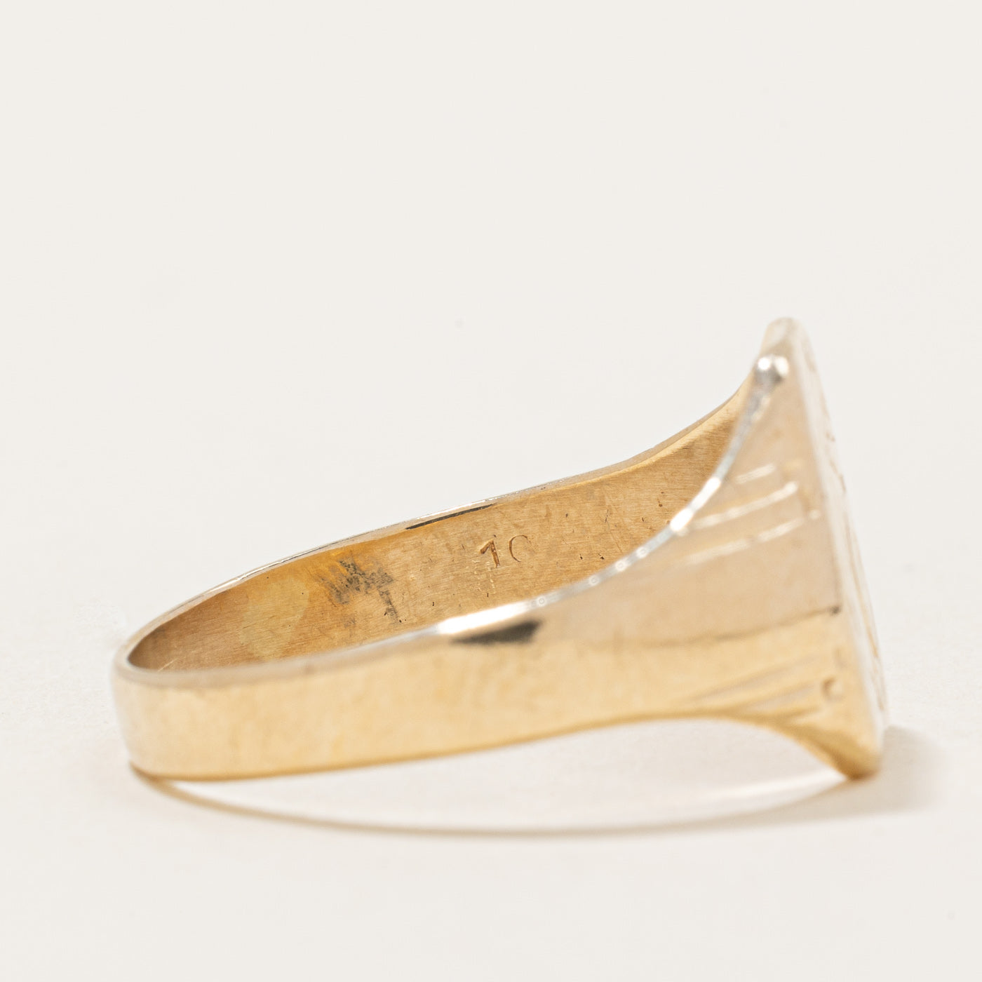 10k Yellow Gold Signet Ring | SZ 10.75 |