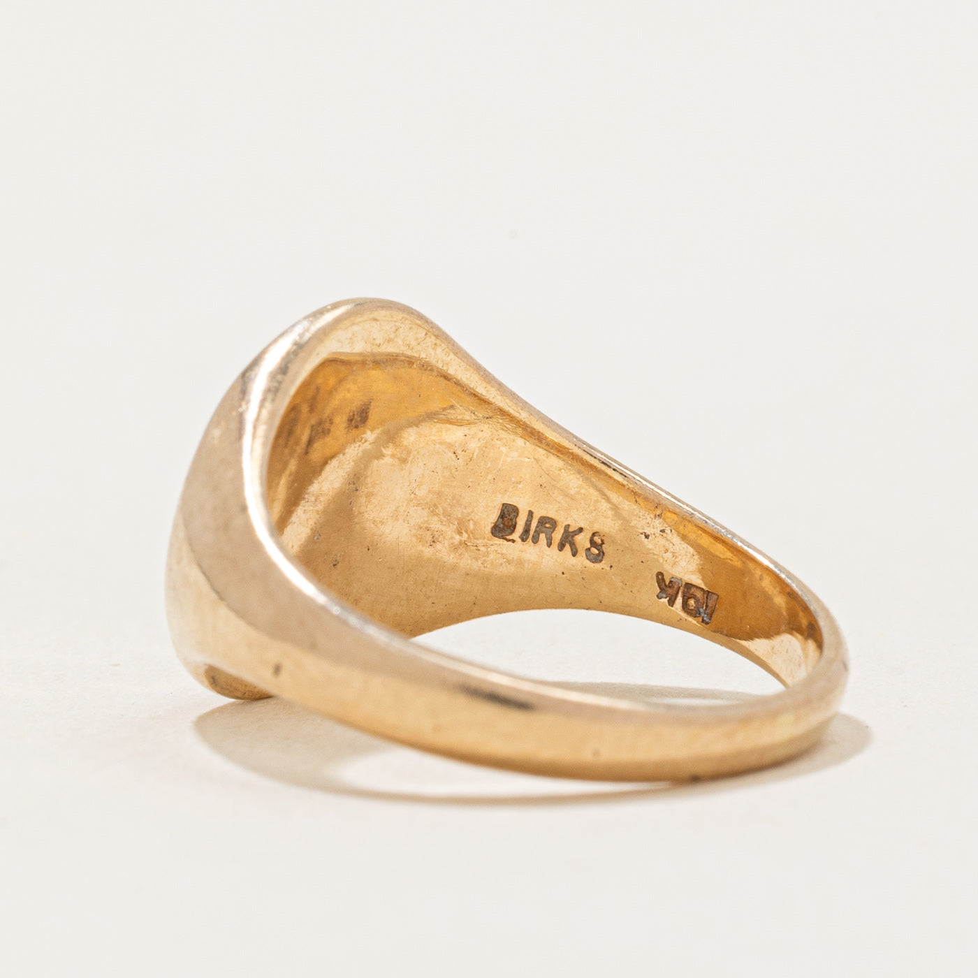 Birks' 10k Yellow Gold Lamp Crest Ring | SZ 4.5 |