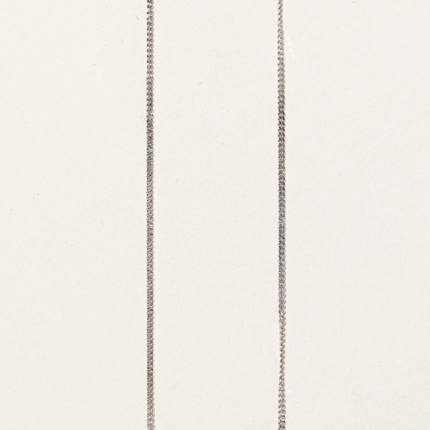 14k White Gold Curb Chain | 16" |