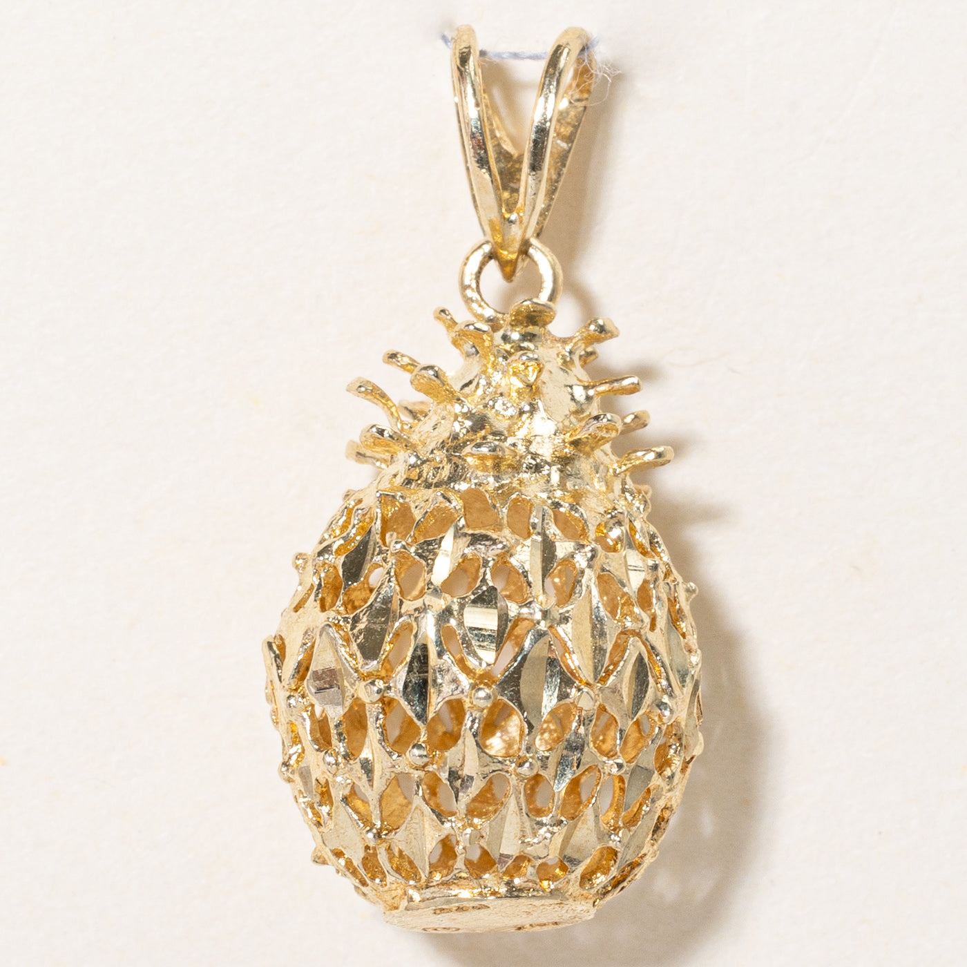 14k Yellow Gold Pineapple Charm
