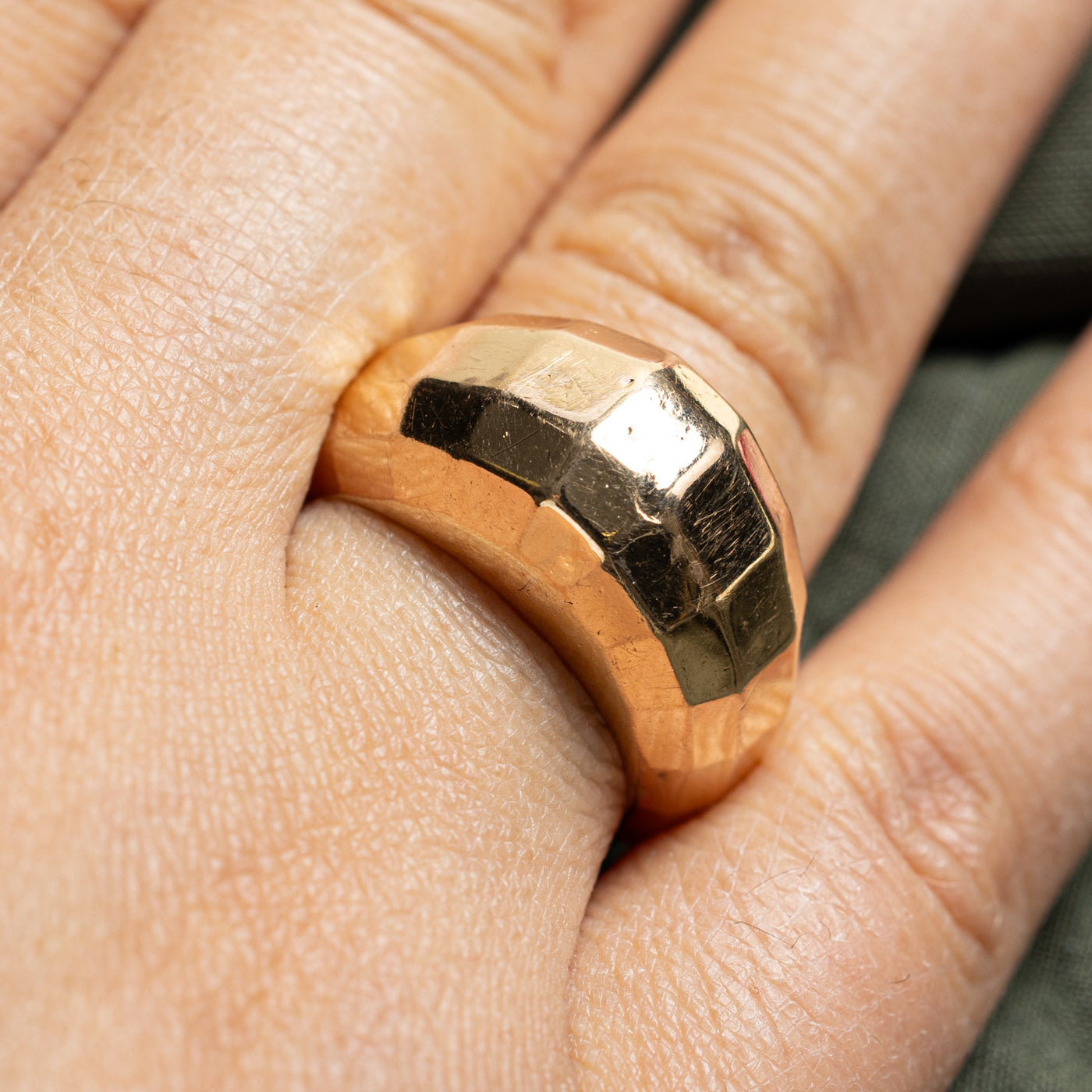 16k Yellow Gold Geometric Dome Ring | SZ 7.5 |