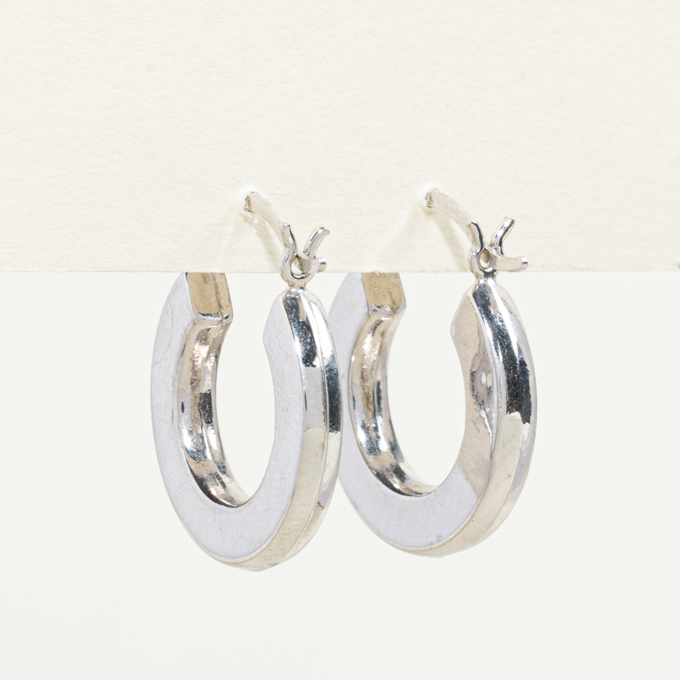 14k White Gold Hollow Hoop Earrings