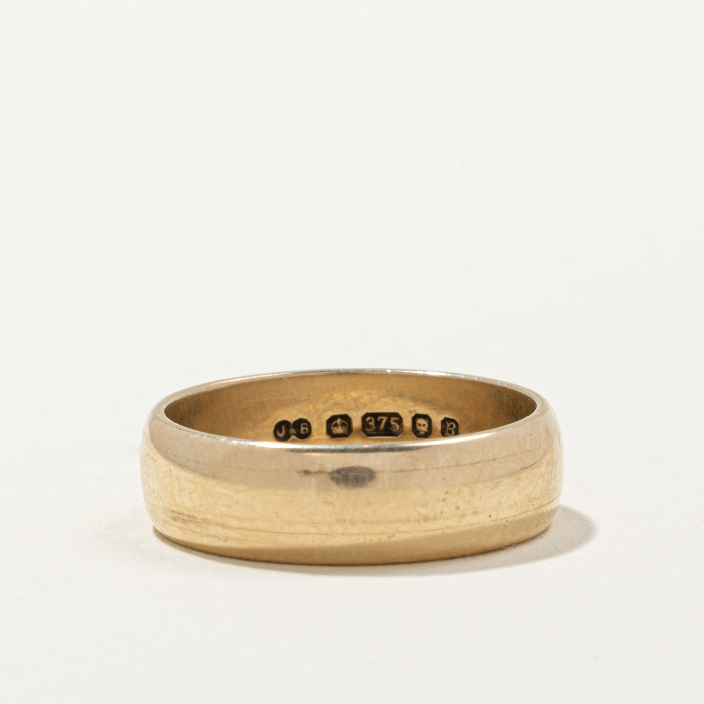 1976 London 9k Yellow Gold Band | 5.35mm | SZ 6 |