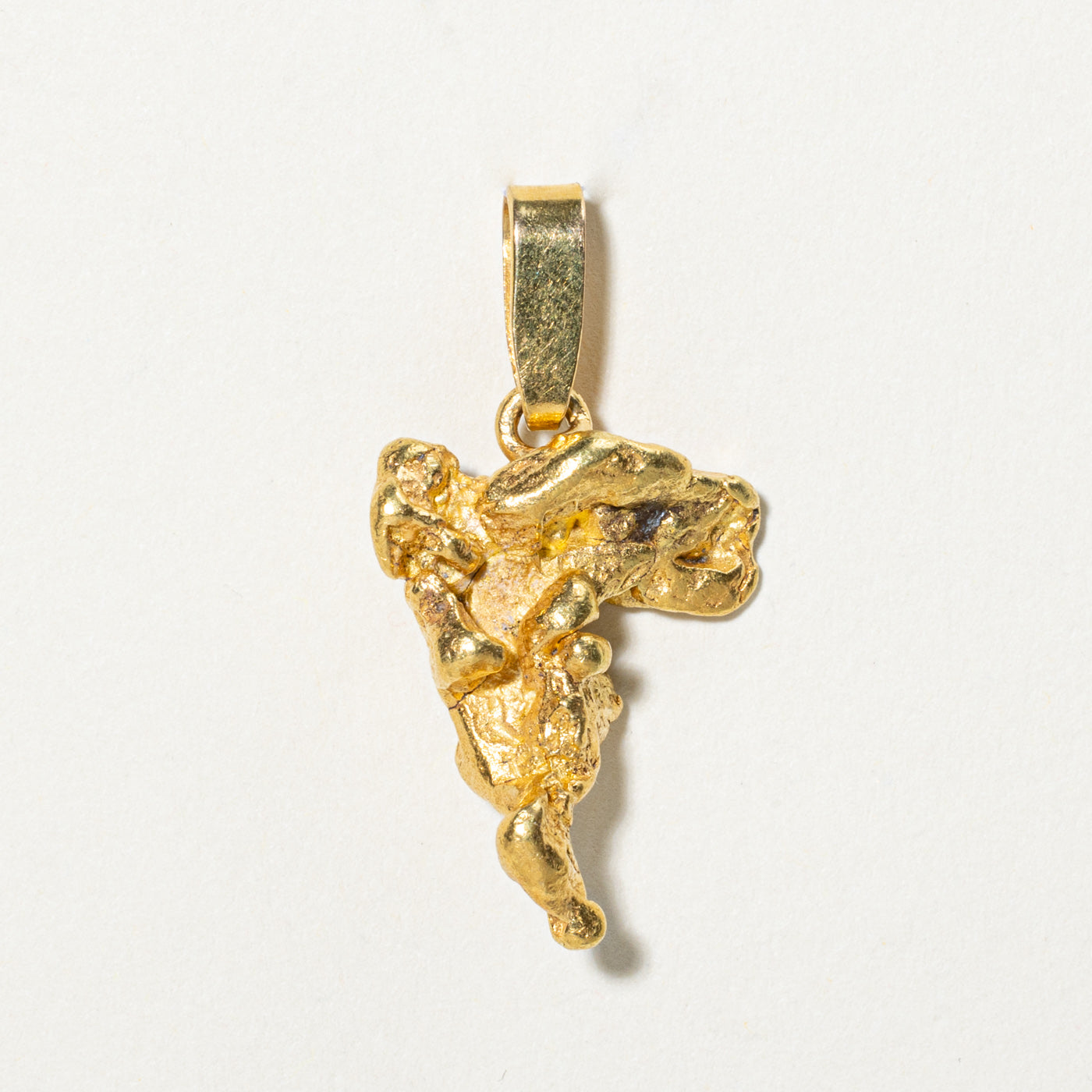 Pendentif pépite en or jaune 22 carats