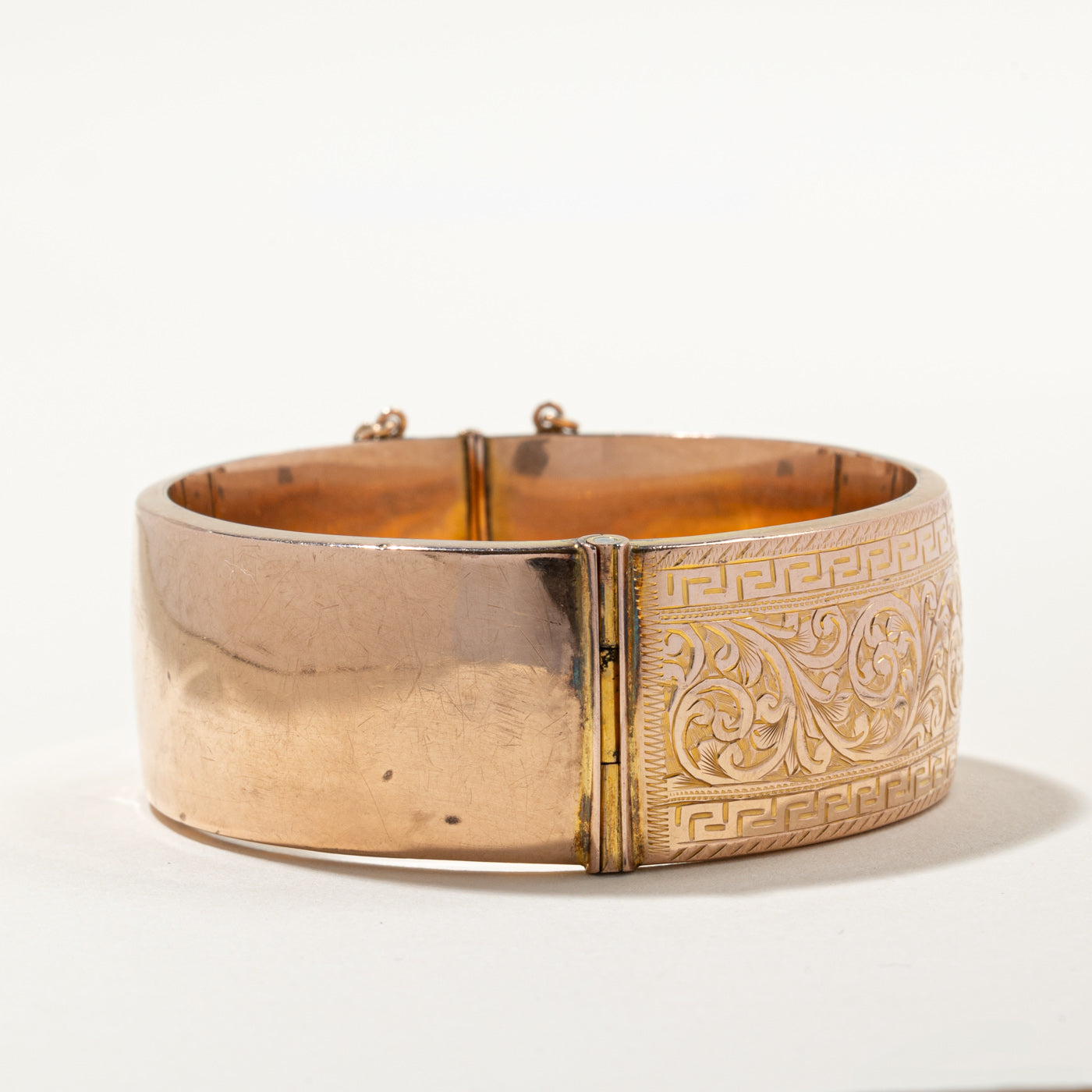 1944 Birmingham 9k Yellow Gold Engraved Bangle | 7" |