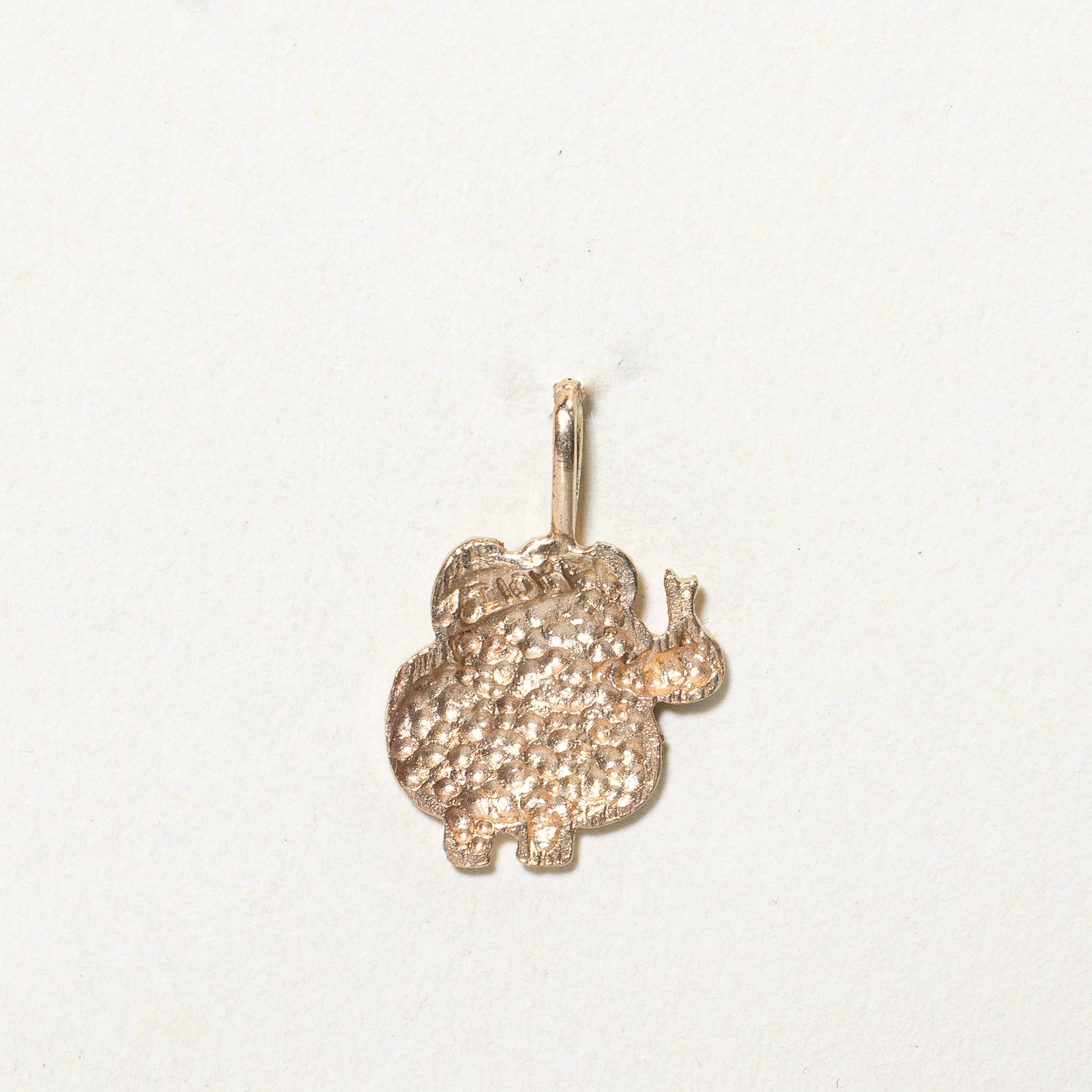 Pendentif éléphant en or jaune 10 carats |