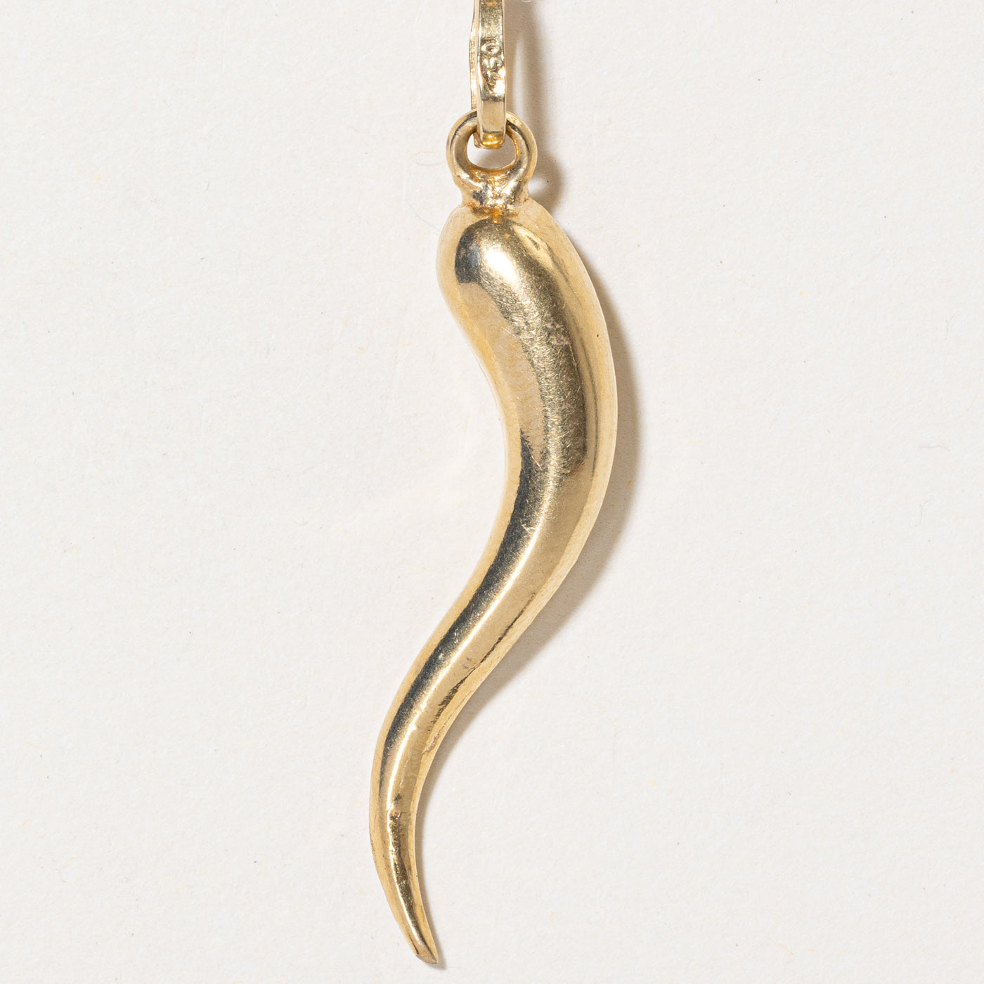 18k Yellow Gold Cornicello Pendant
