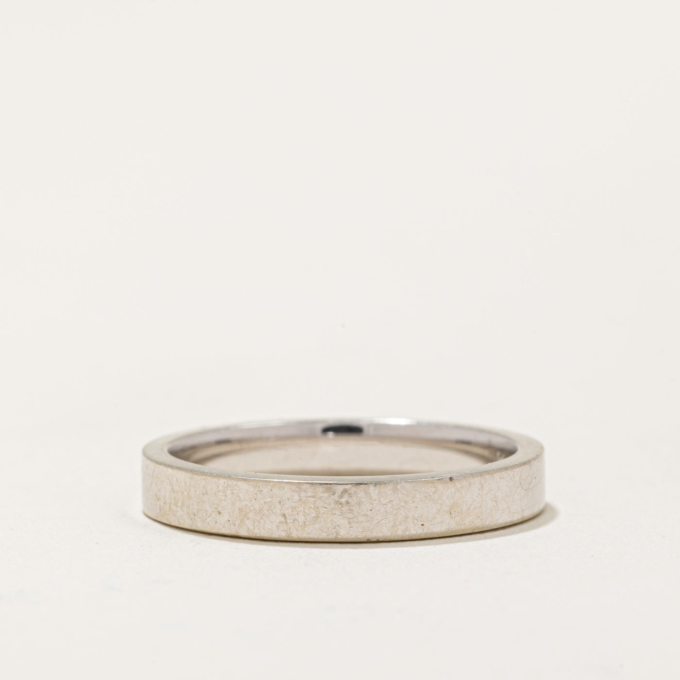 14k White Gold Band | SZ 6.75 |