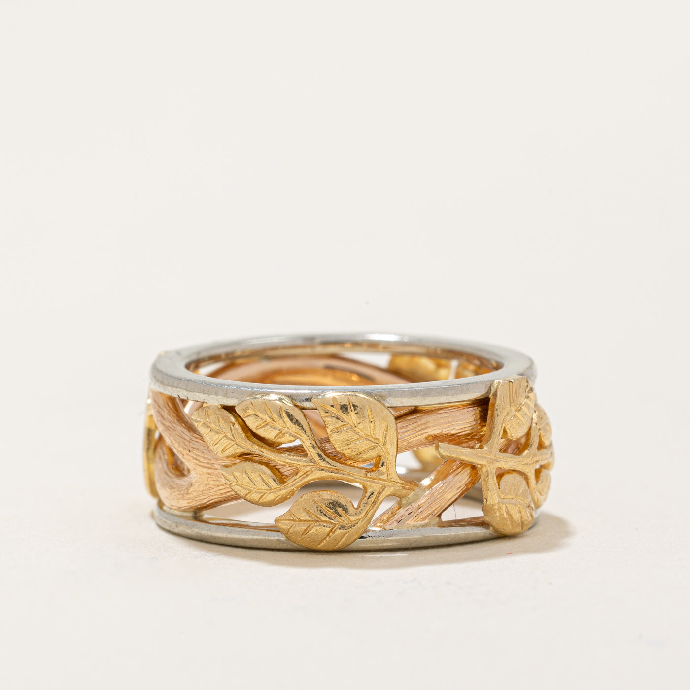 18k Tri Tone Gold Ring | SZ 3.75 |
