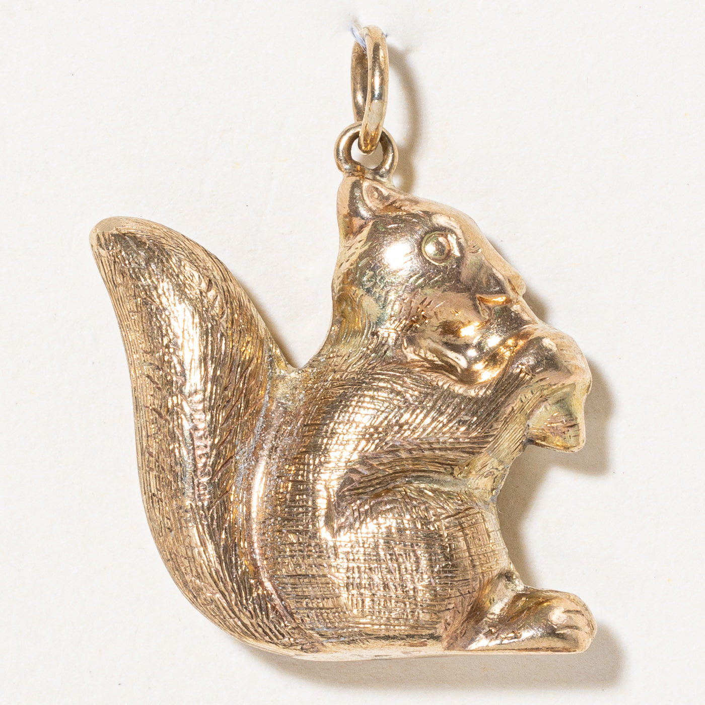 Breloque écureuil en or jaune 10 carats
