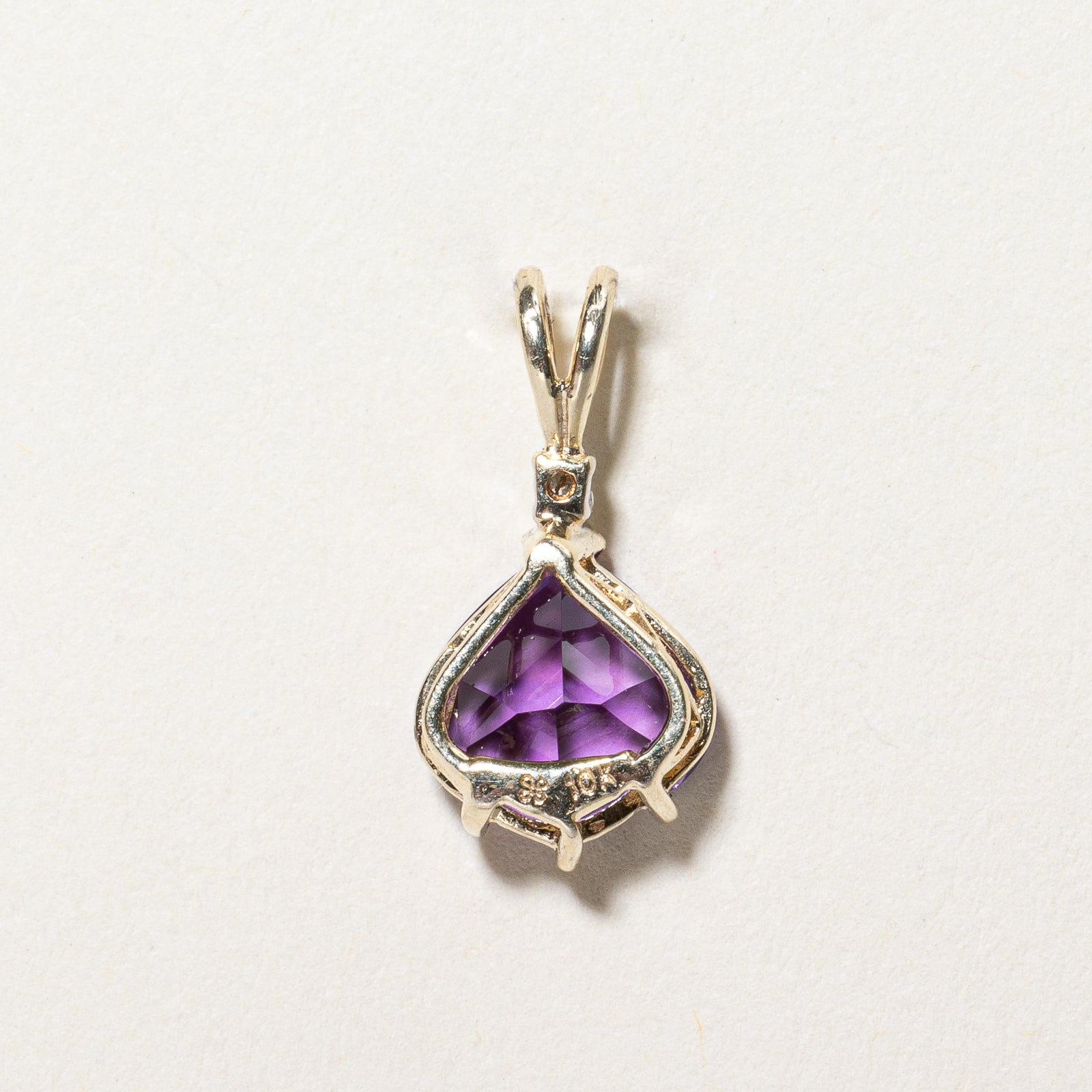 Amethyst & Diamond Pendant | 2.00ct, 0.015ct |