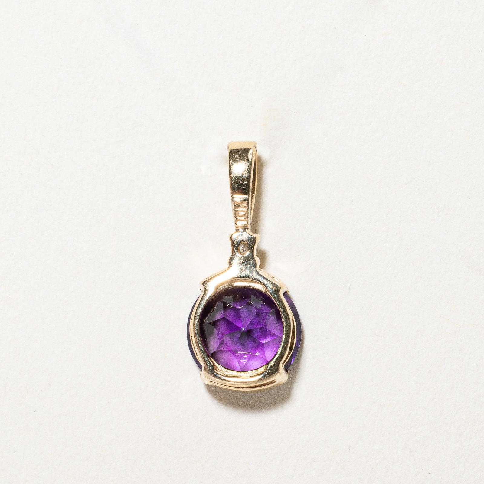 Amethyst & Diamond Pendant | 1.90ct, 0.01ct |
