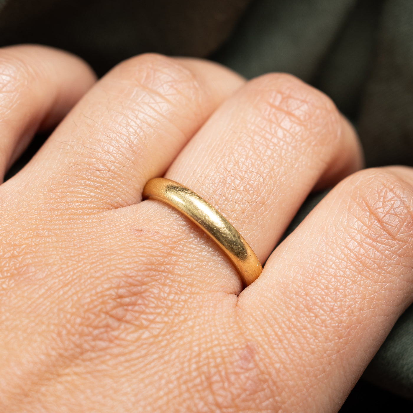 18K Yellow Gold Band | 3.8mm | SZ 9.5