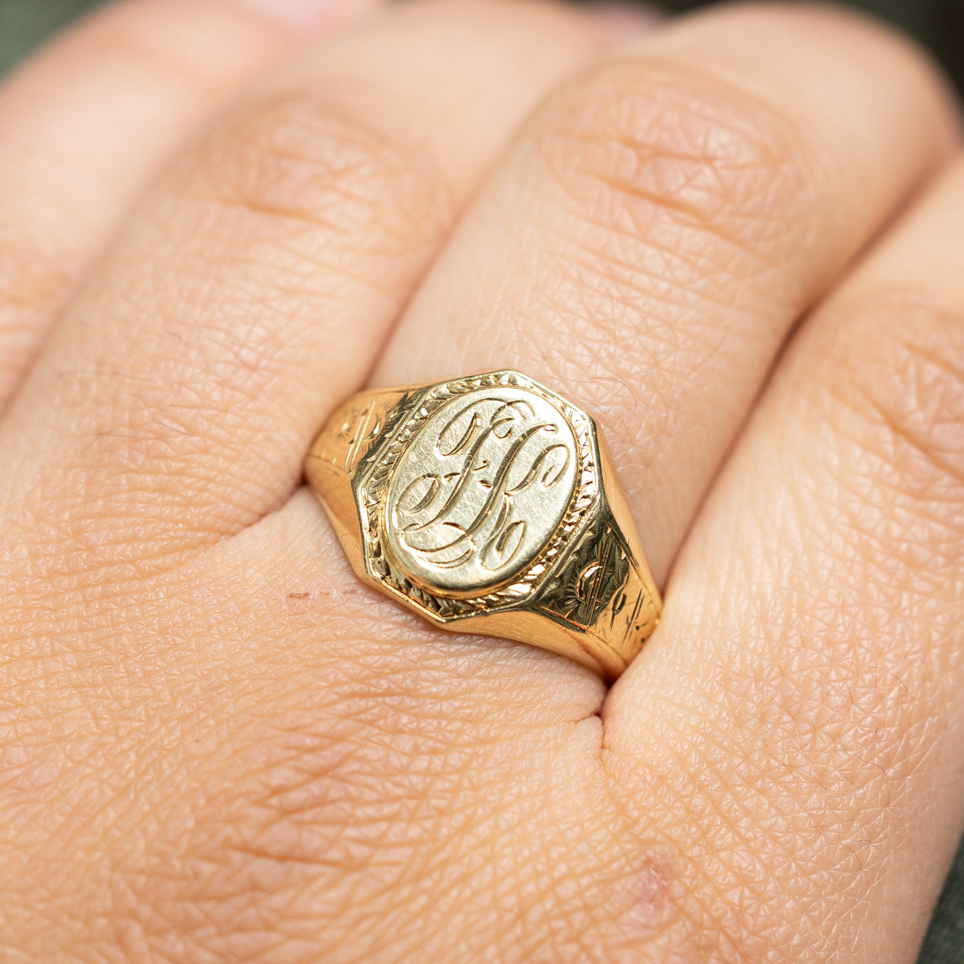 Vintage 14K Yellow Gold "FK" Initial Signet Ring | SZ 10
