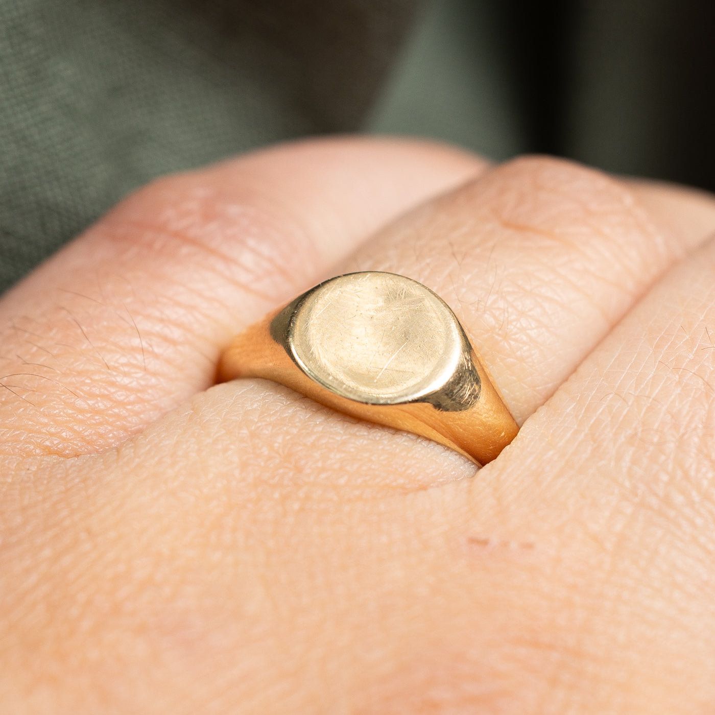Vintage 18K Yellow Gold Signet Ring | SZ 6.5