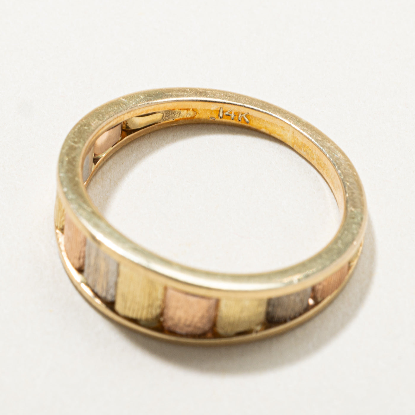 14K Tri Tone Gold Fluted Tapered Ring | SZ 4.75