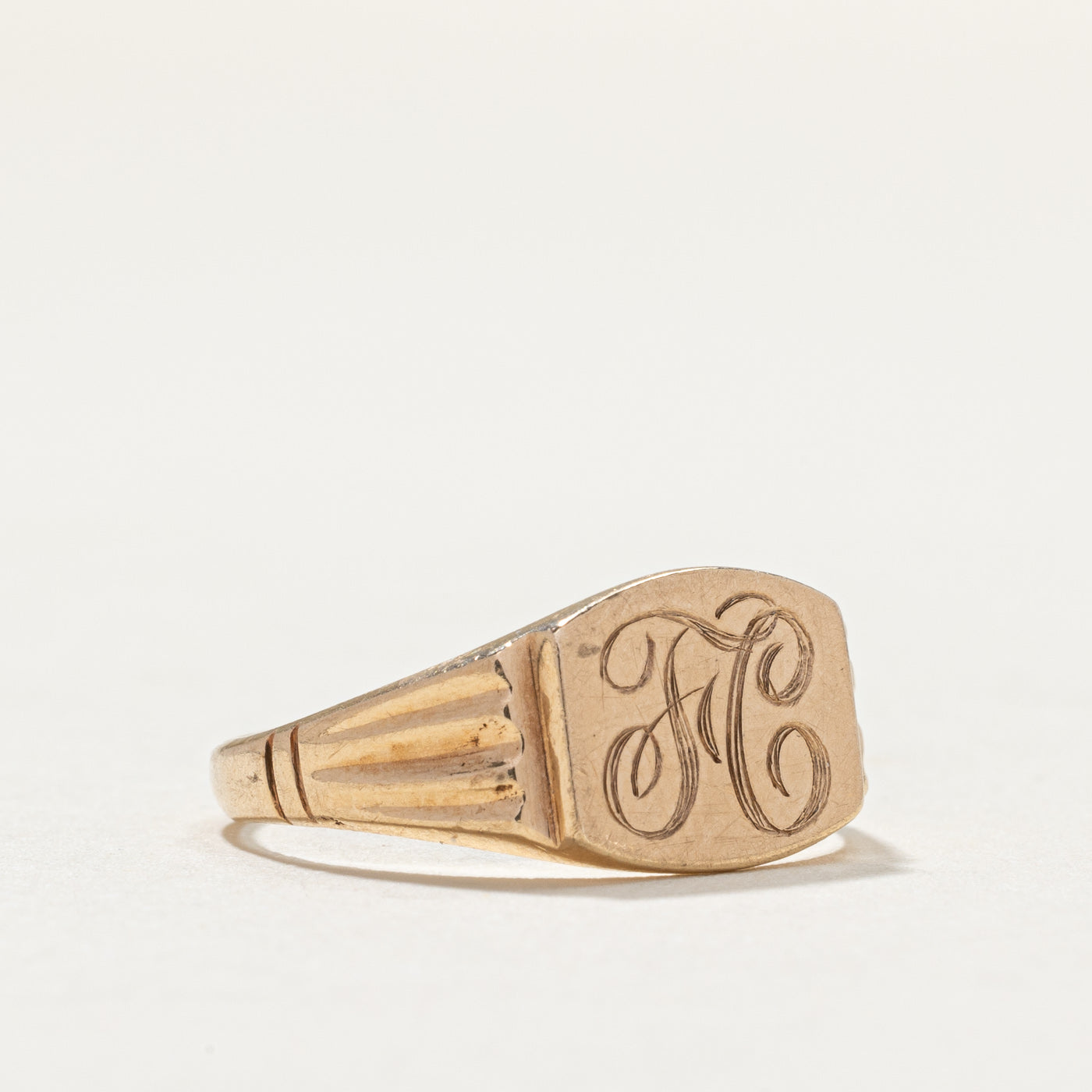 Vintage 10K Yellow Gold "FC" Initial Signet Ring | SZ 5.75