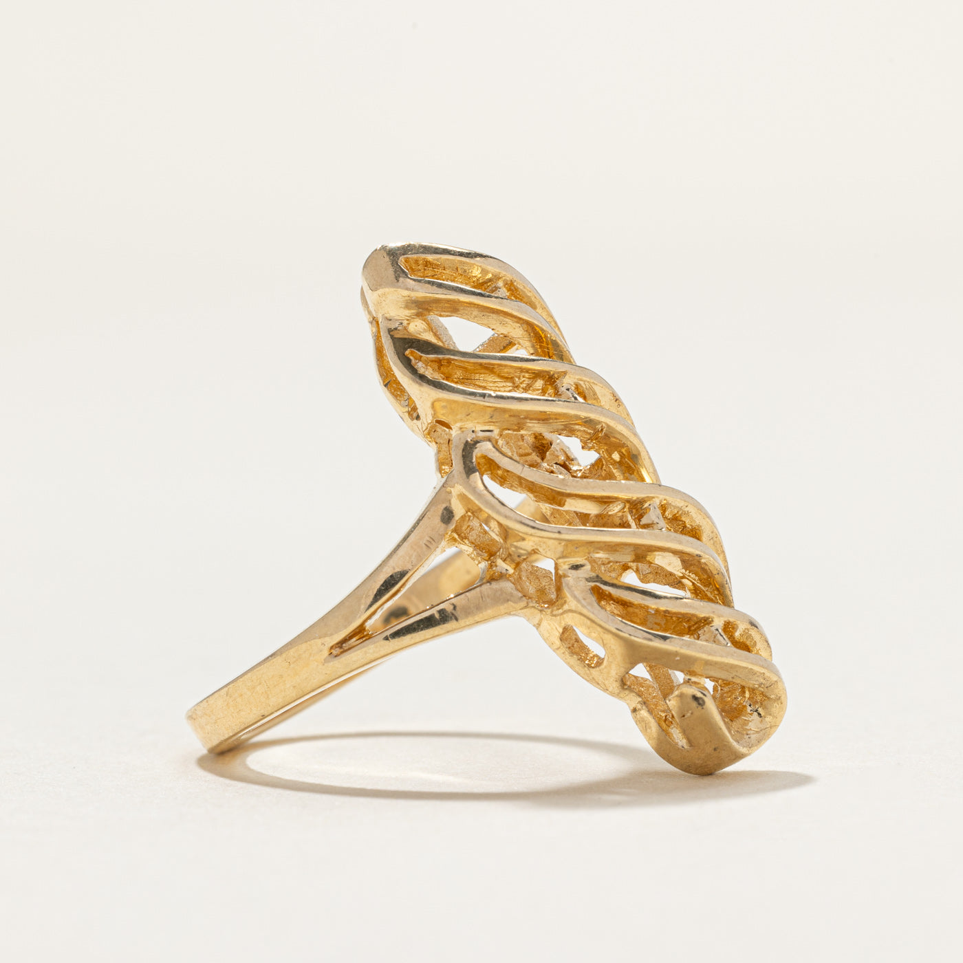 14K Yellow Gold Twisted Design Navette Ring | SZ 6