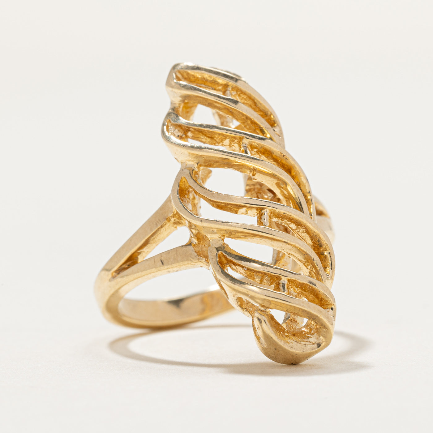 14K Yellow Gold Twisted Design Navette Ring | SZ 6