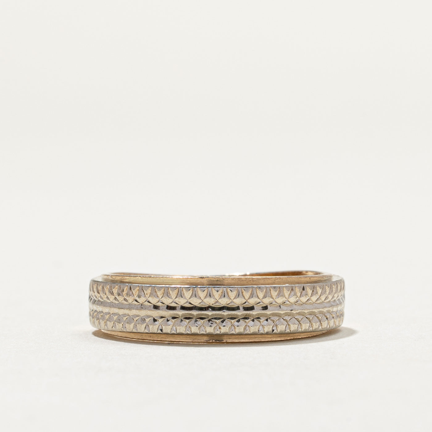 10K Two Tone Gold Diamond Cut Band | 4.4mm | SZ 7.5