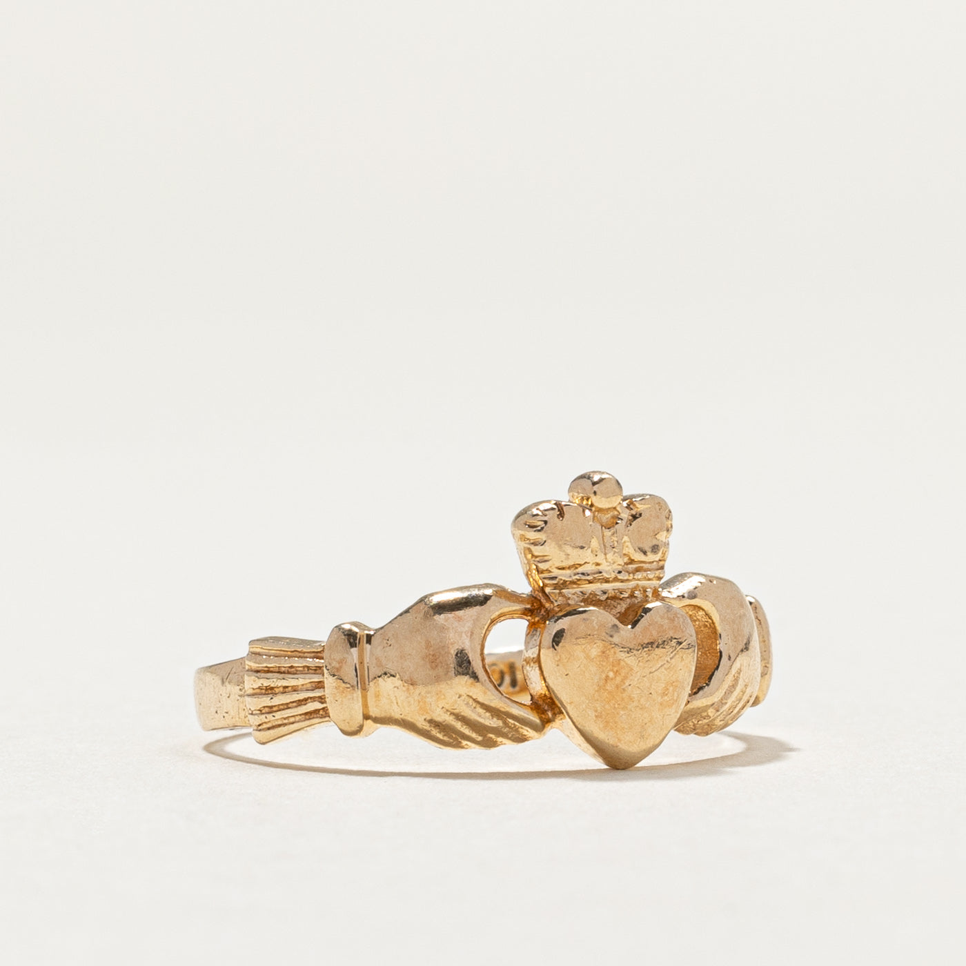 Bague Claddagh vintage en or jaune 10 carats | Taille 6,75