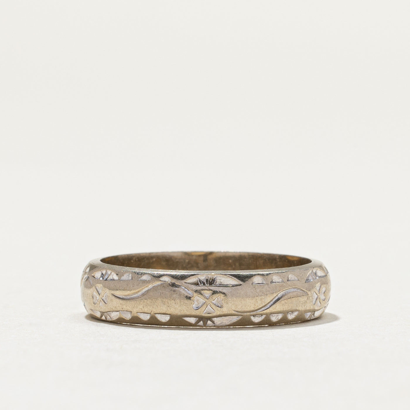 Vintage 14K White Gold Textured Band | 4.3mm | SZ 5.5