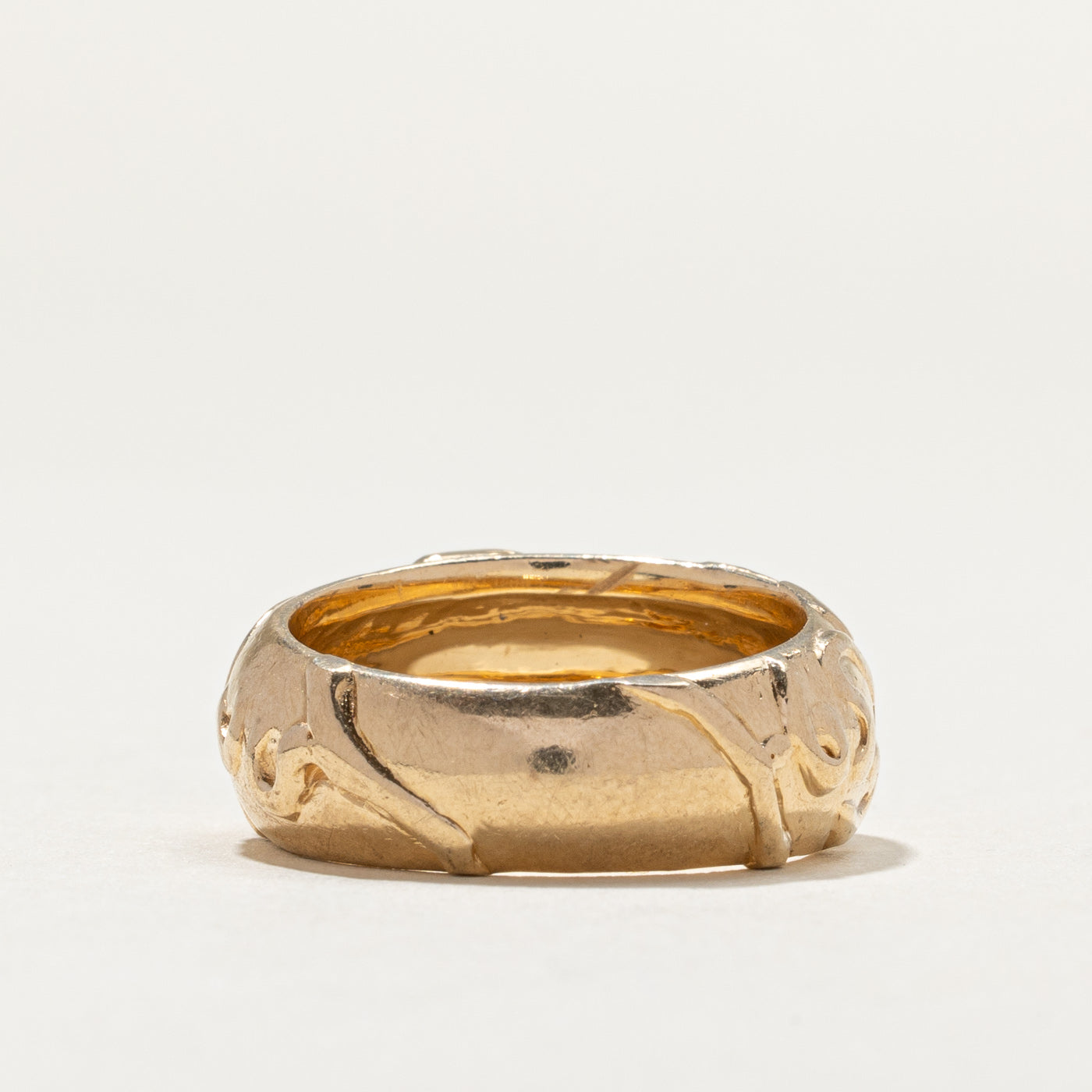 Vintage 14K Yellow Gold Leaf Embossed Band | 9.5mm | SZ 7.25