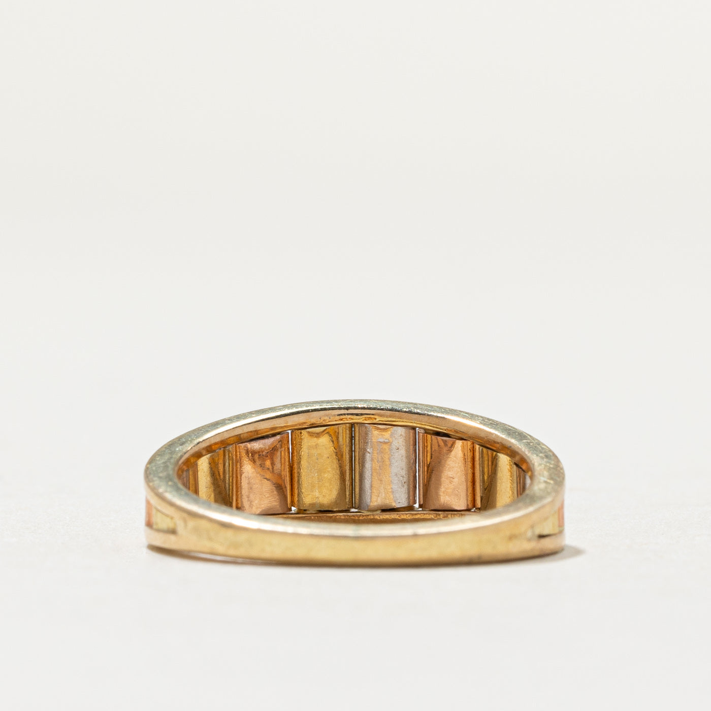 14K Tri Tone Gold Fluted Tapered Ring | SZ 4.75