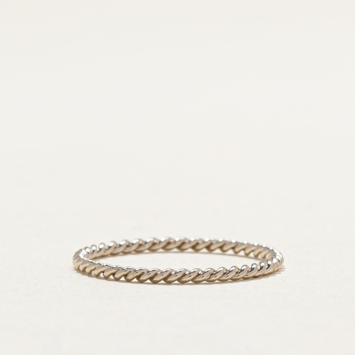 10K White Gold Rope Band | 1.5mm | SZ 8