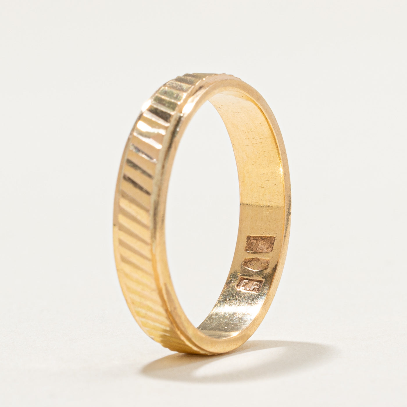 18K Yellow Gold Diamond Cut Band | 3.9mm | SZ 7.25