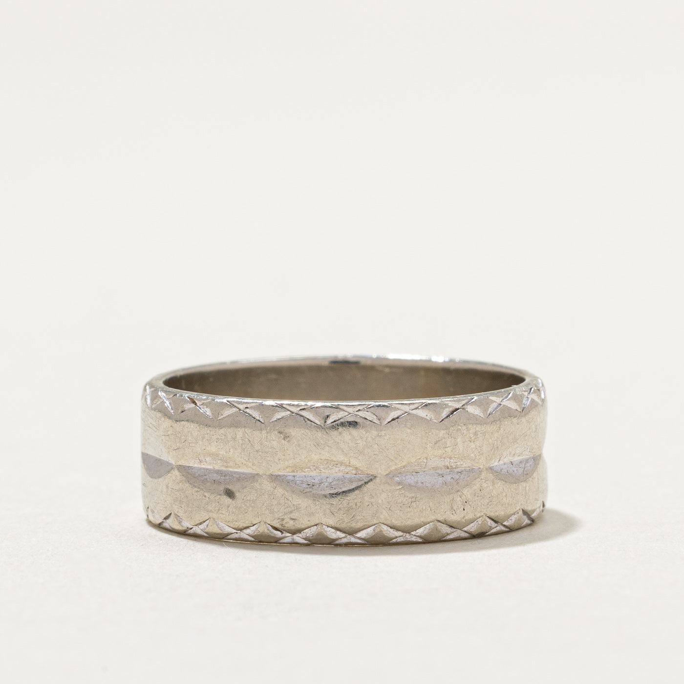 10K White Gold Textured Band | 7.2mm | SZ 7.75