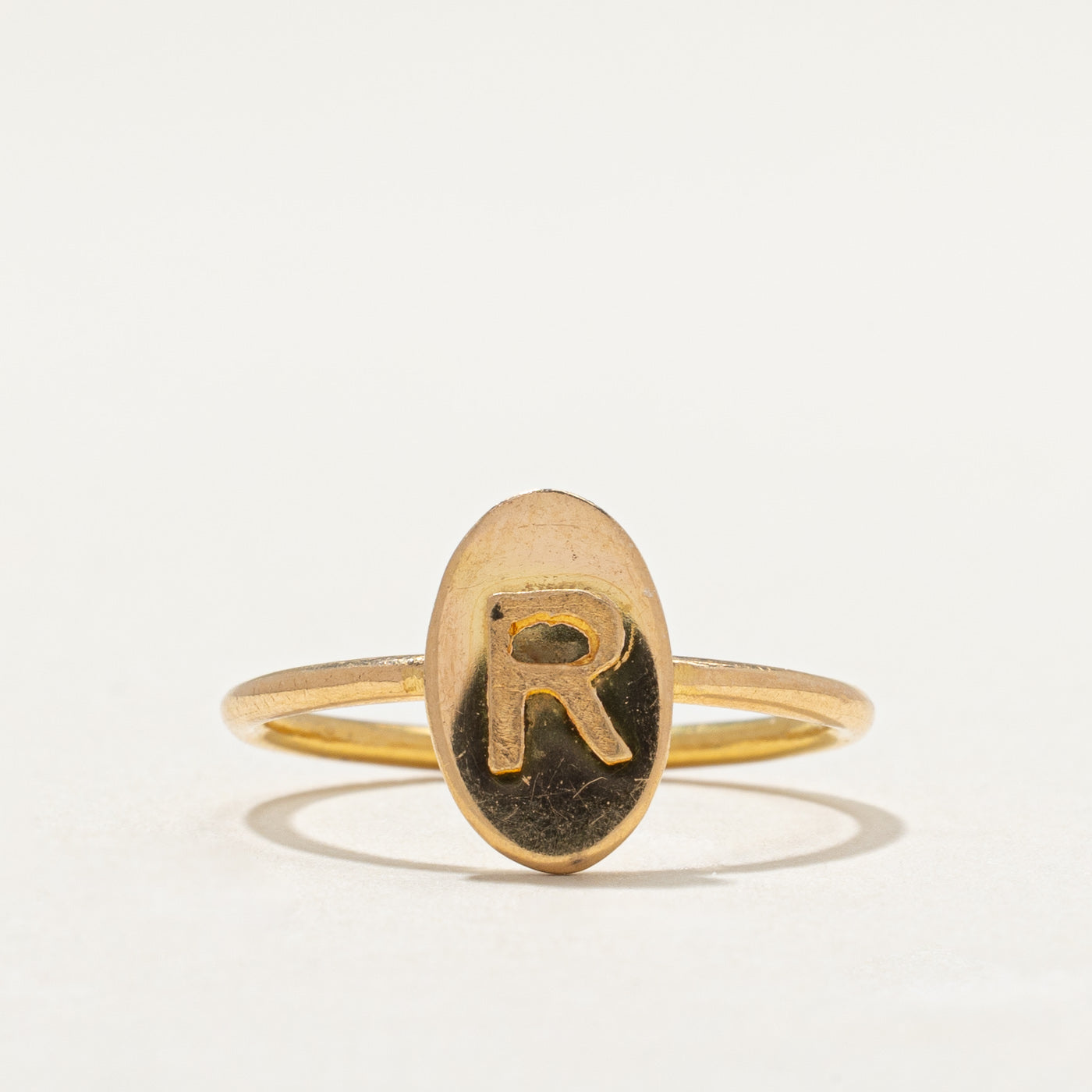 20K Yellow Gold Oval Shaped "R" Initial Ring | SZ 6