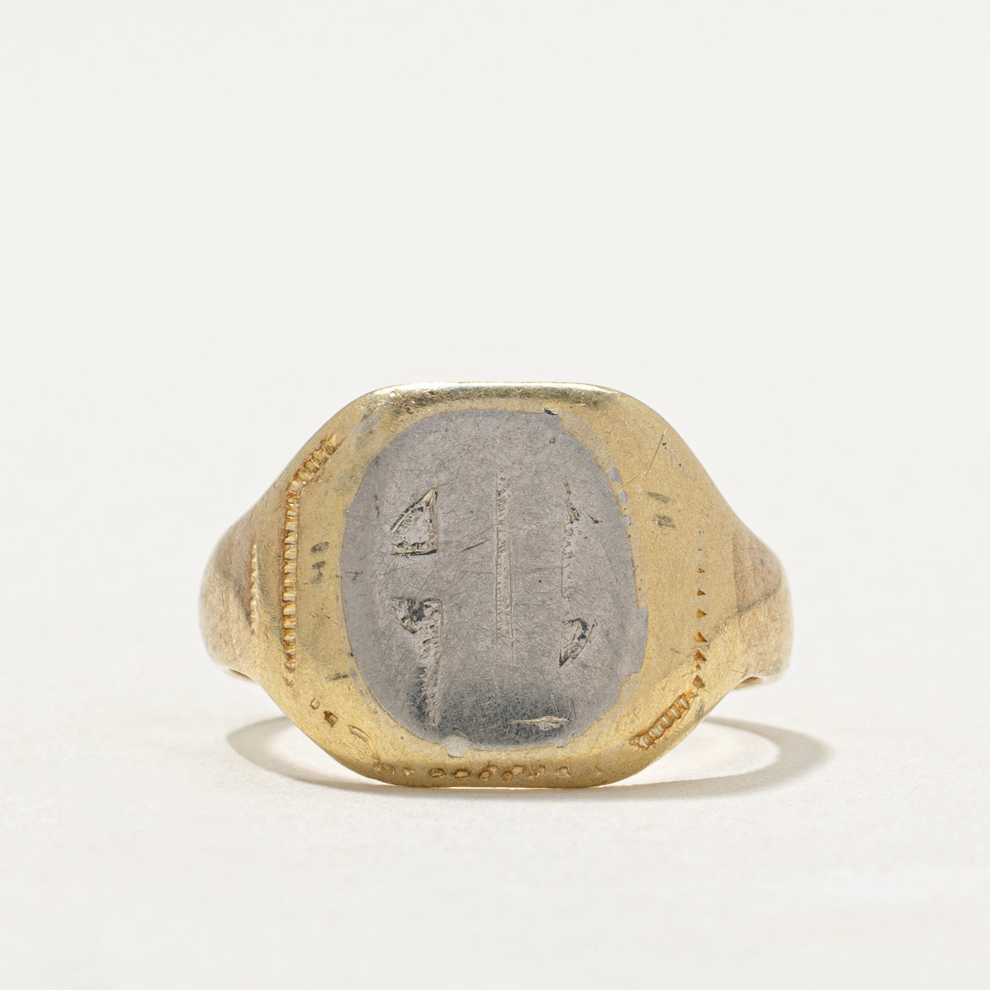 14K Yellow Gold Textured Signet Ring | SZ 4.75