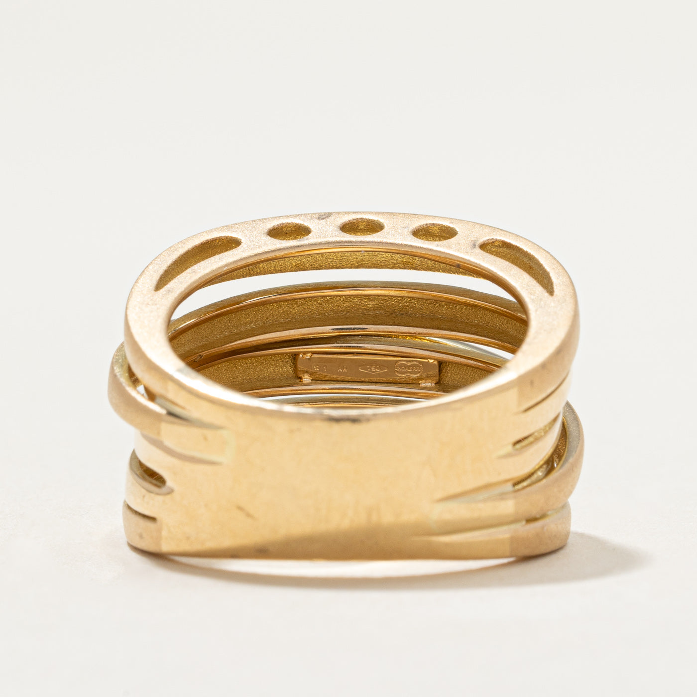 Bague cocktail à anneaux superposés en or jaune 18 carats | Taille 0,75