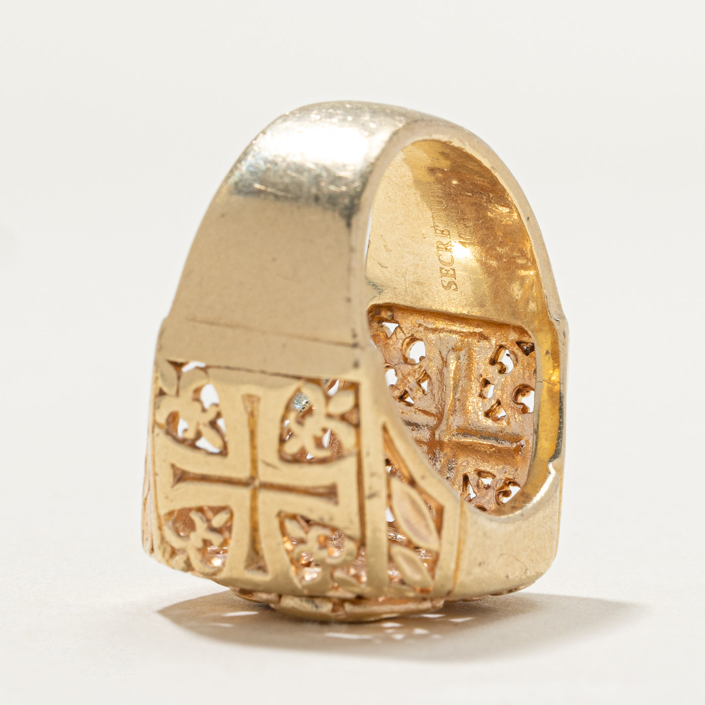 Bague deux chevaliers templiers en or jaune 10 carats | Taille 9,25