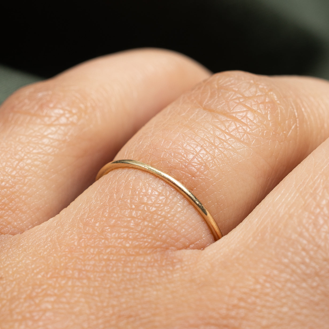 Alliance simple en or jaune 14 carats | 0,93 mm | Taille 6,75 |