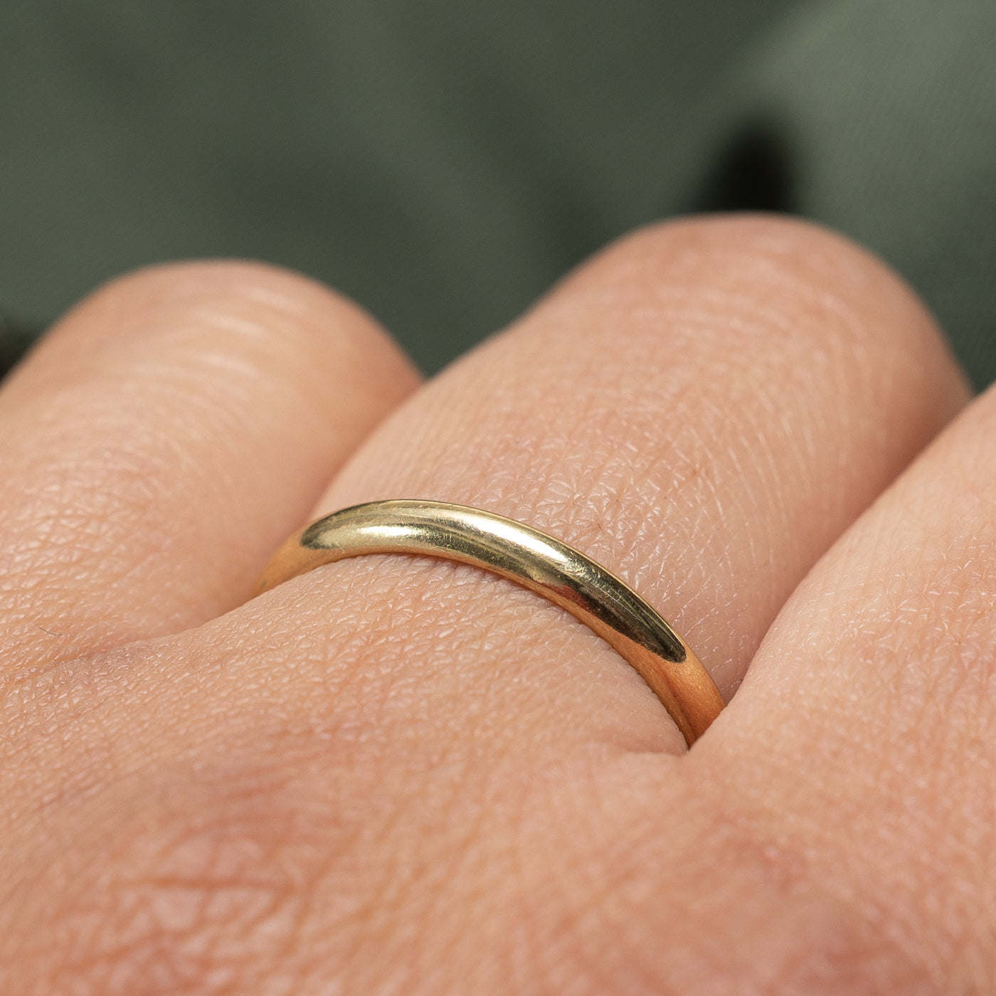 Alliance simple en or jaune 10 carats | 2,3 mm | Taille 8