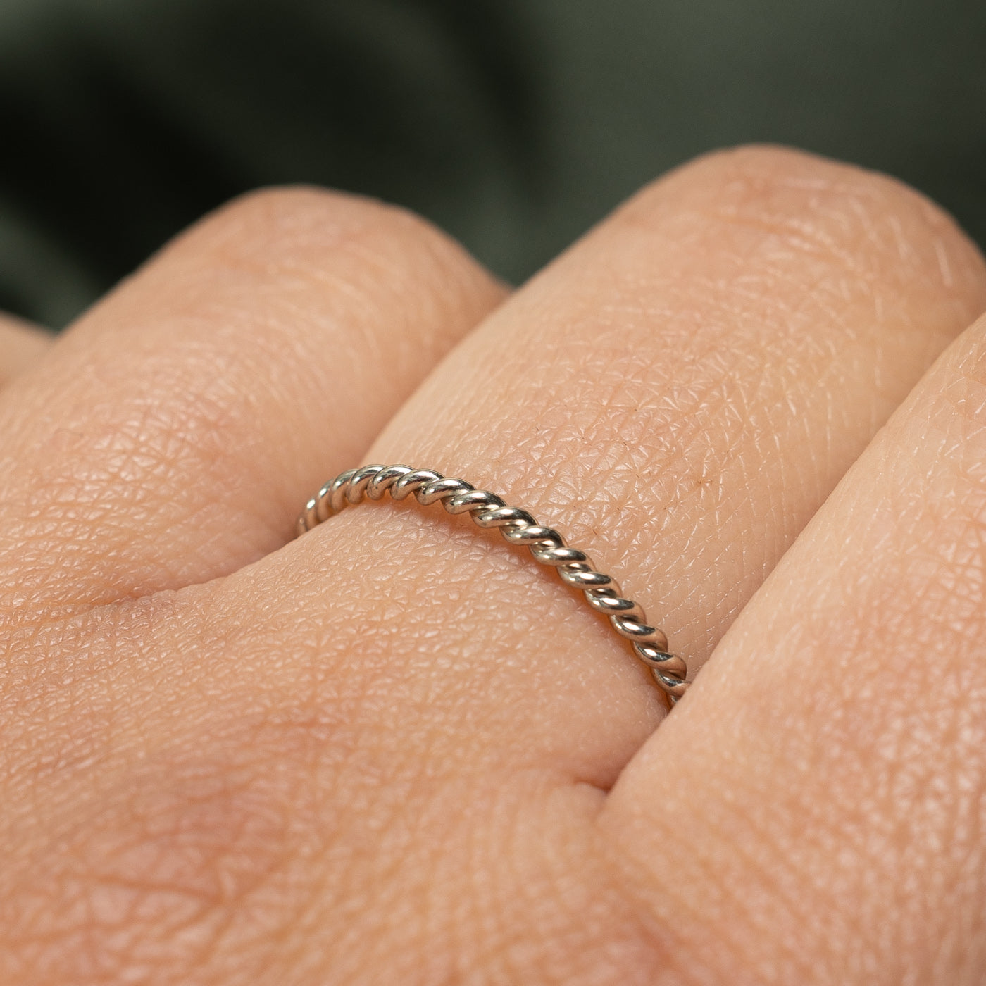 Alliance en or blanc 10 carats, maille corde | 1,5 mm | Taille 8