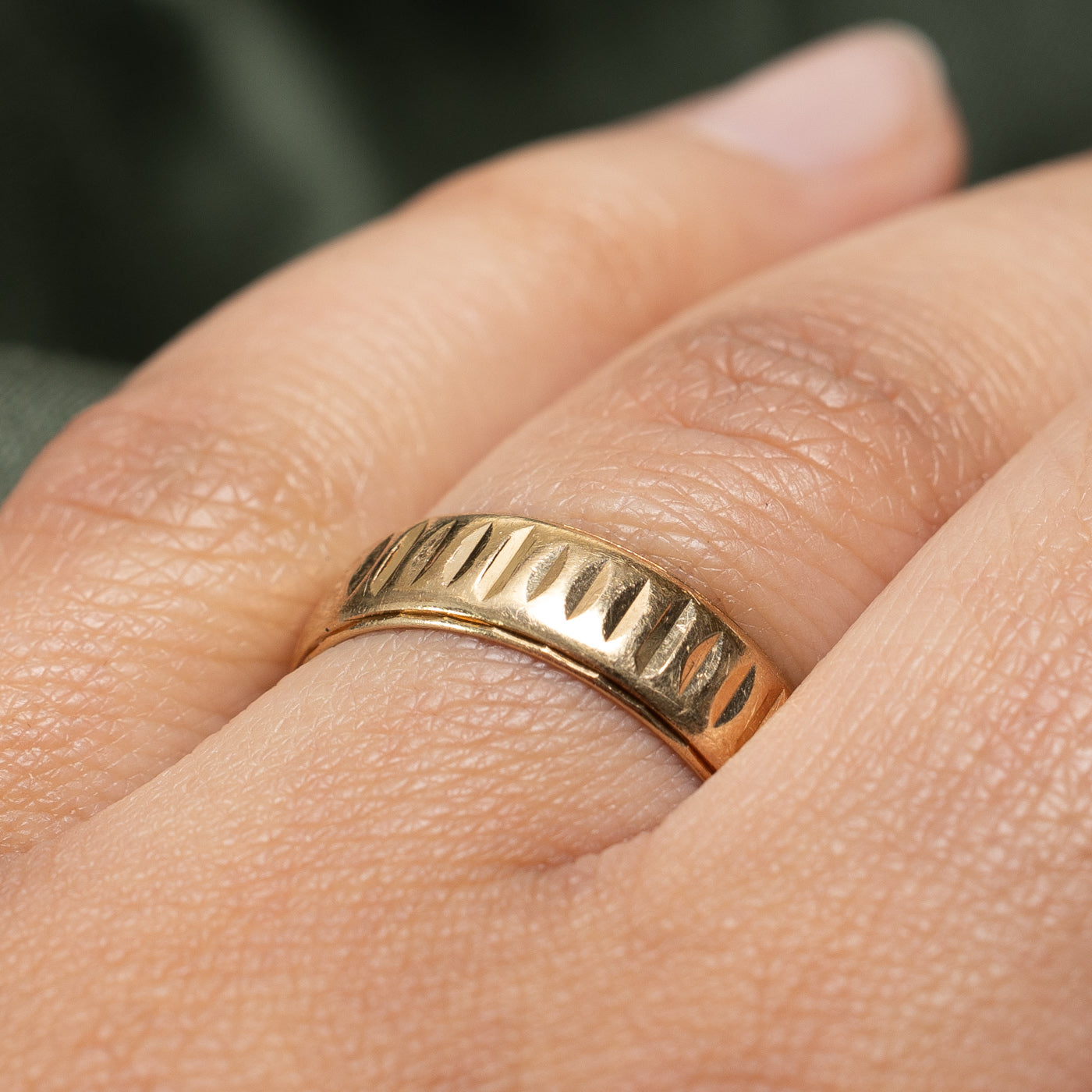 10K Yellow Gold Textured Band | 5.8mm | SZ 7.75
