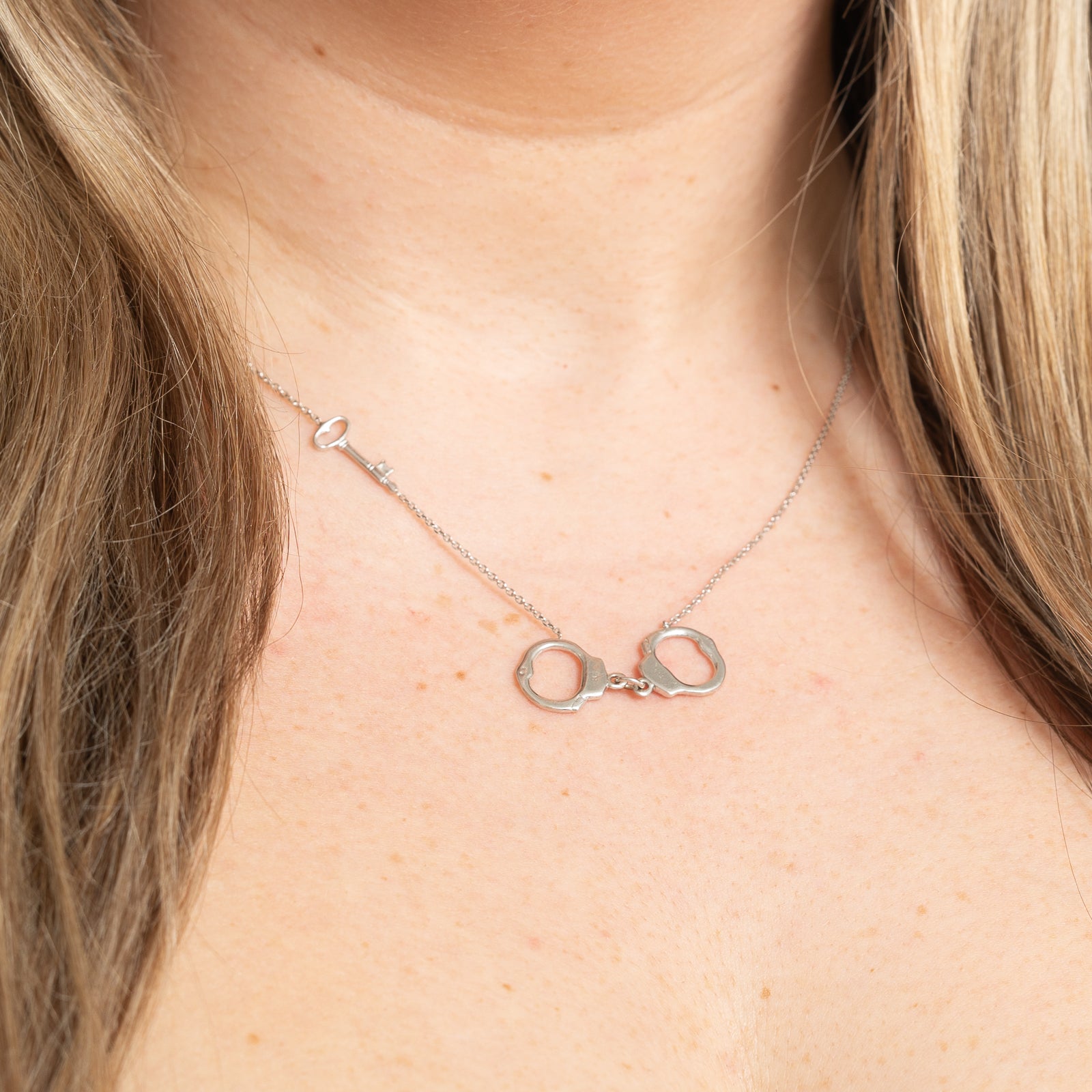 14K White Gold Hand Cuffs & Key Pendant Necklace | 16.5"