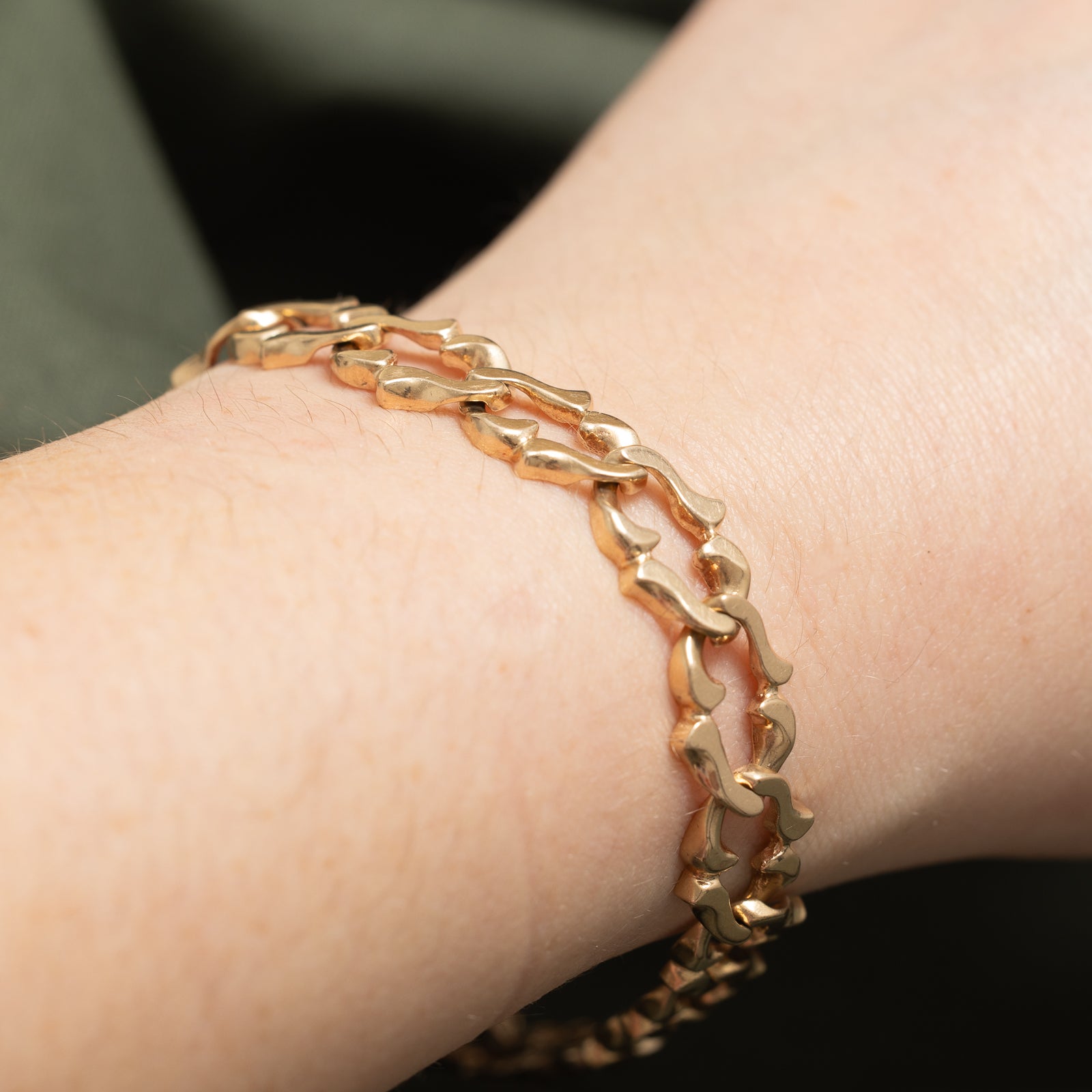 14K Yellow Gold Ornate Chain Bracelet | 10.74mm | 8.25"