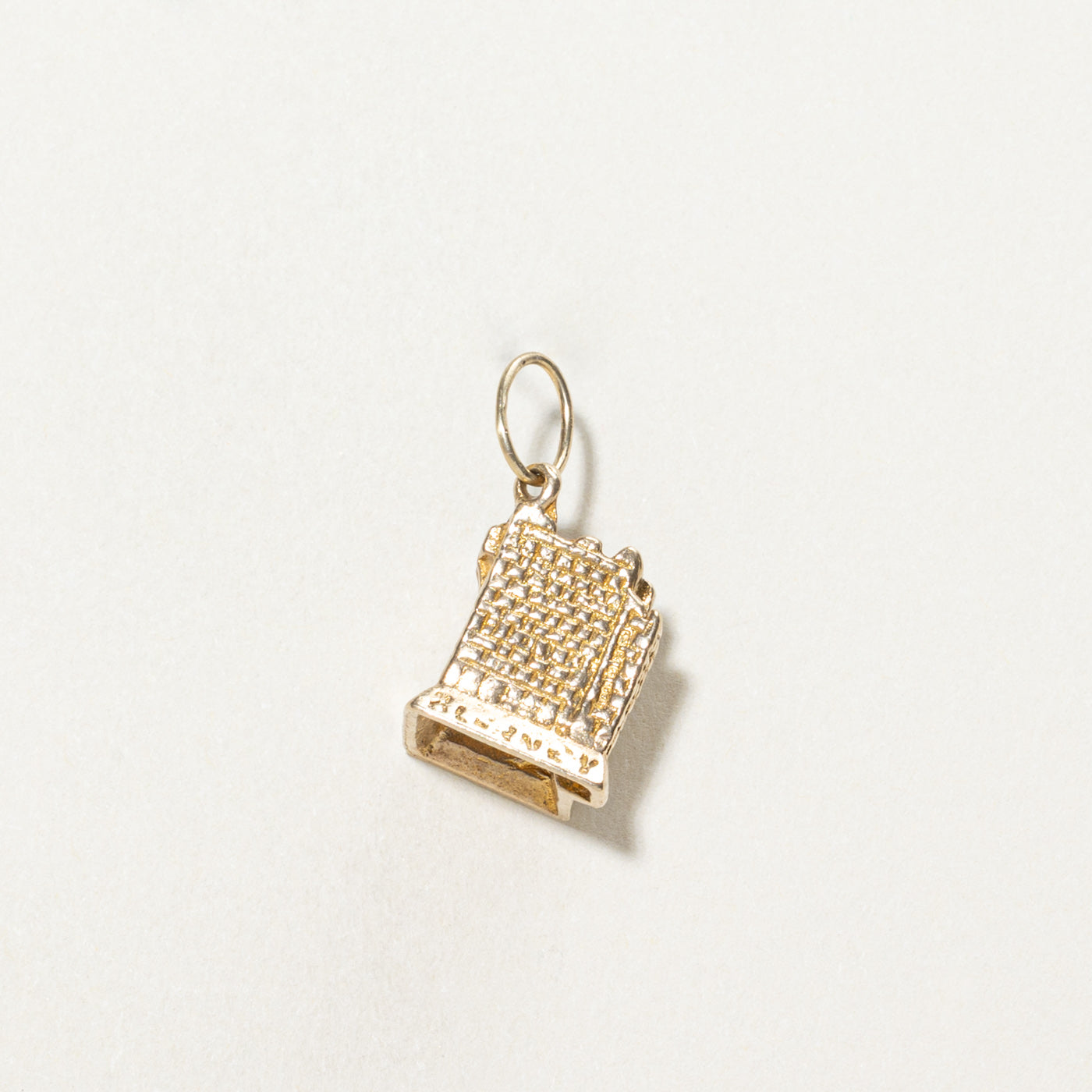 1965 Dublin 9K Yellow Gold Blarney Castle Charm
