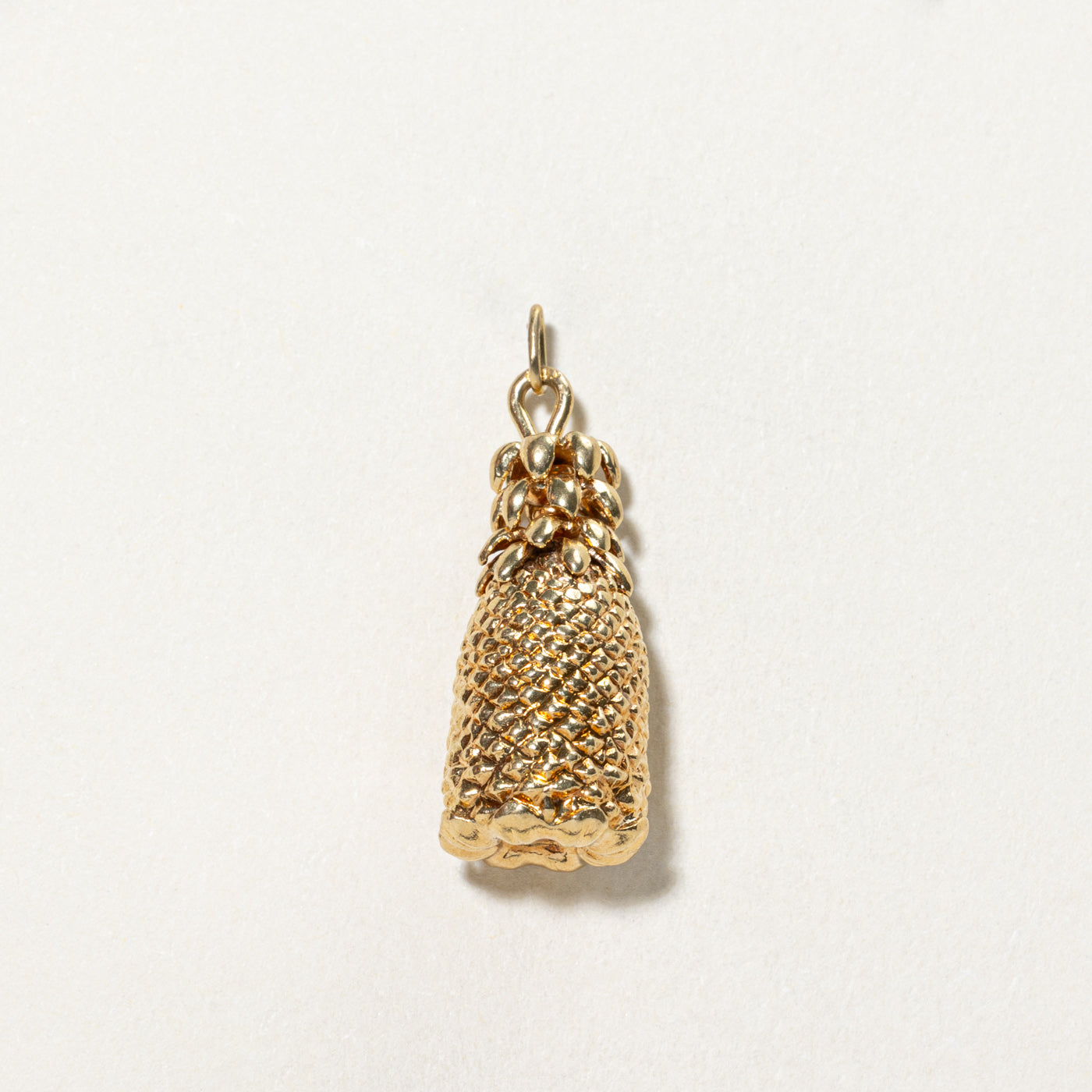 18K Yellow Gold Pineapple Charm