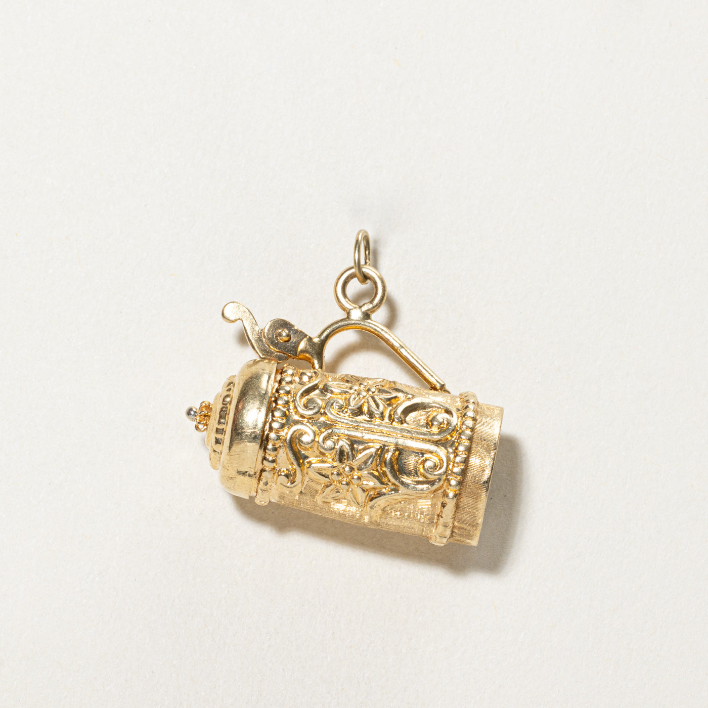 18K Yellow Gold Beer Stein Charm