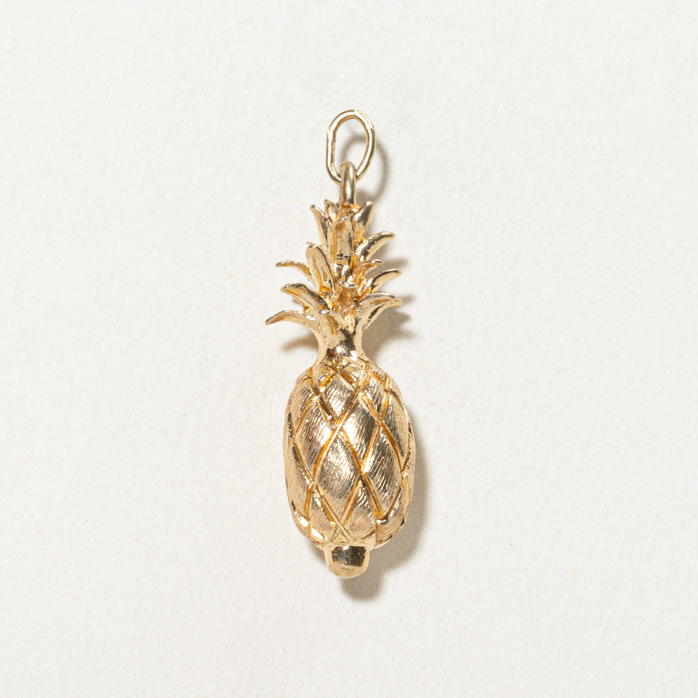 18K Yellow Gold Pineapple Charm