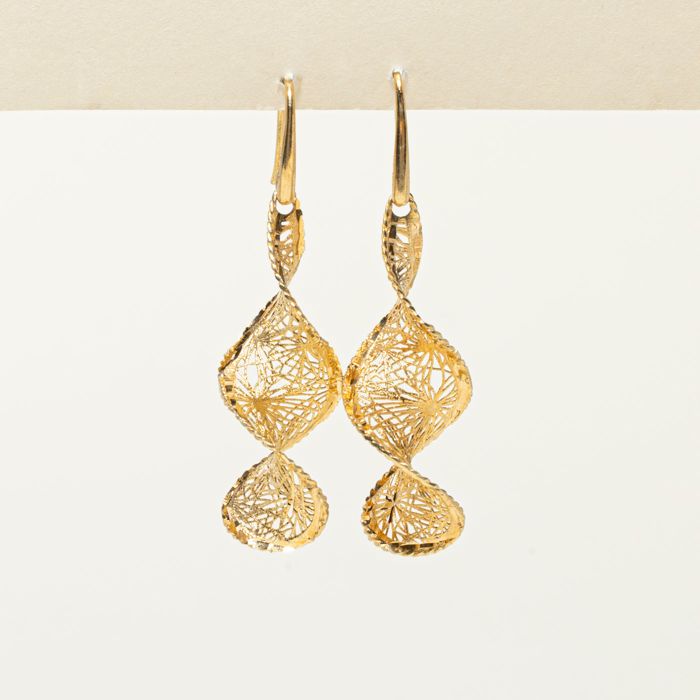 14k Yellow Gold Filigree Twisted Drop Earrings